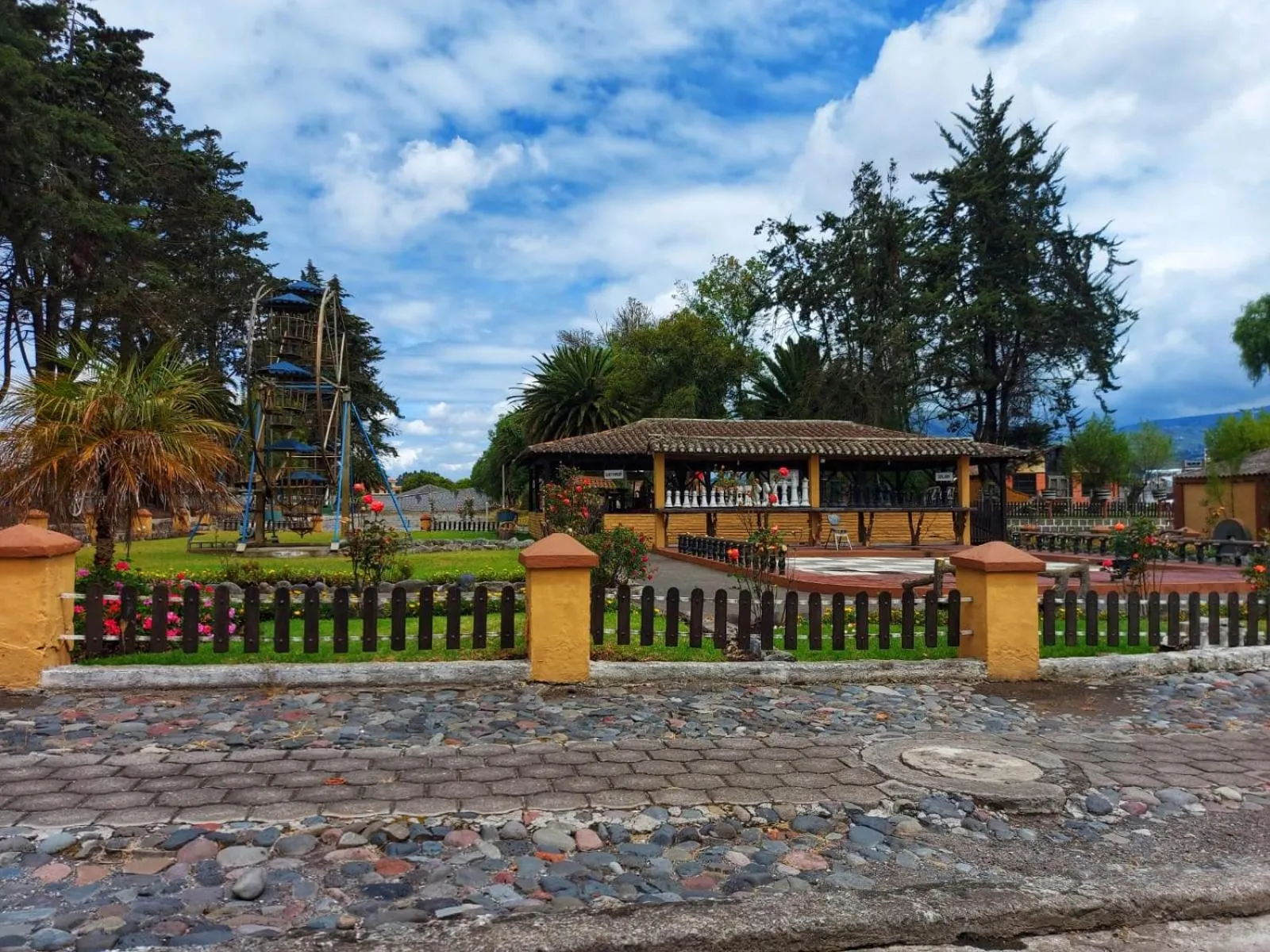 Game Room in Hosteria Rumipamba De Las Rosas