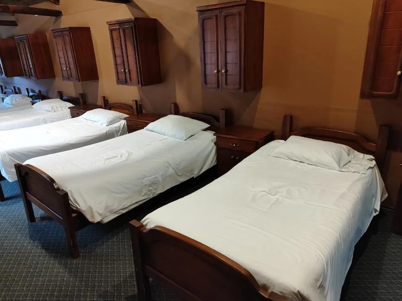 Bed in Hosteria Rumipamba De Las Rosas