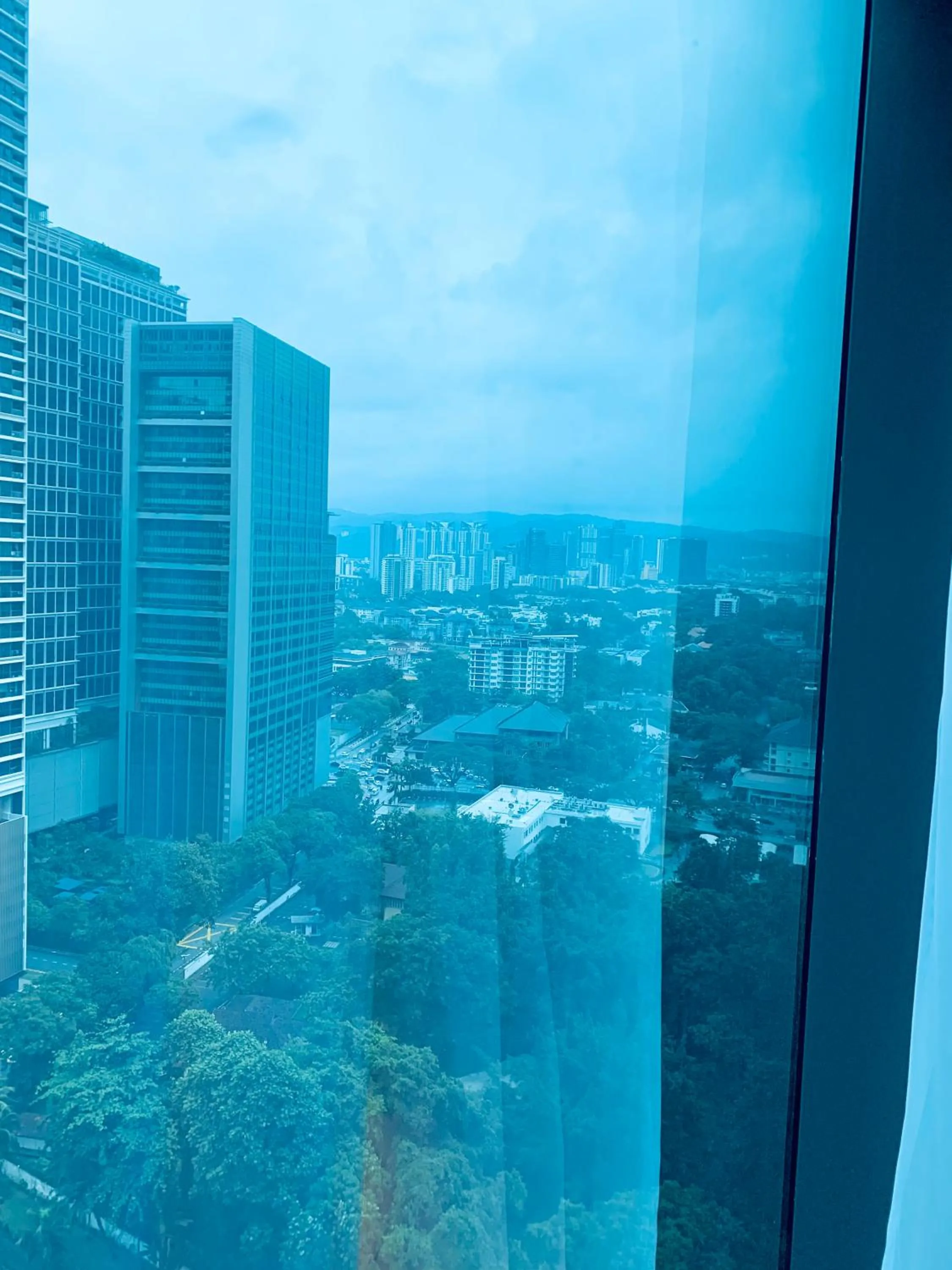 Day in Eaton Residences By Luna