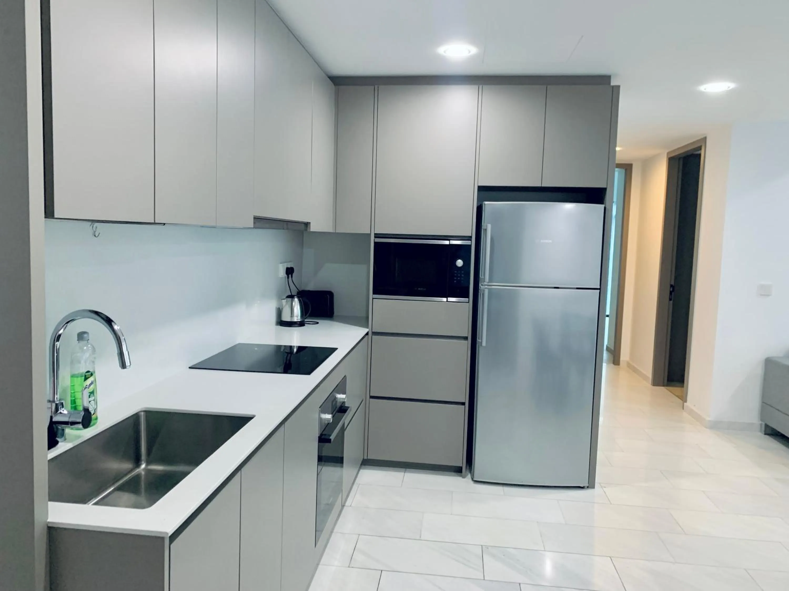 Kitchen or kitchenette in Eaton Residences By Luna