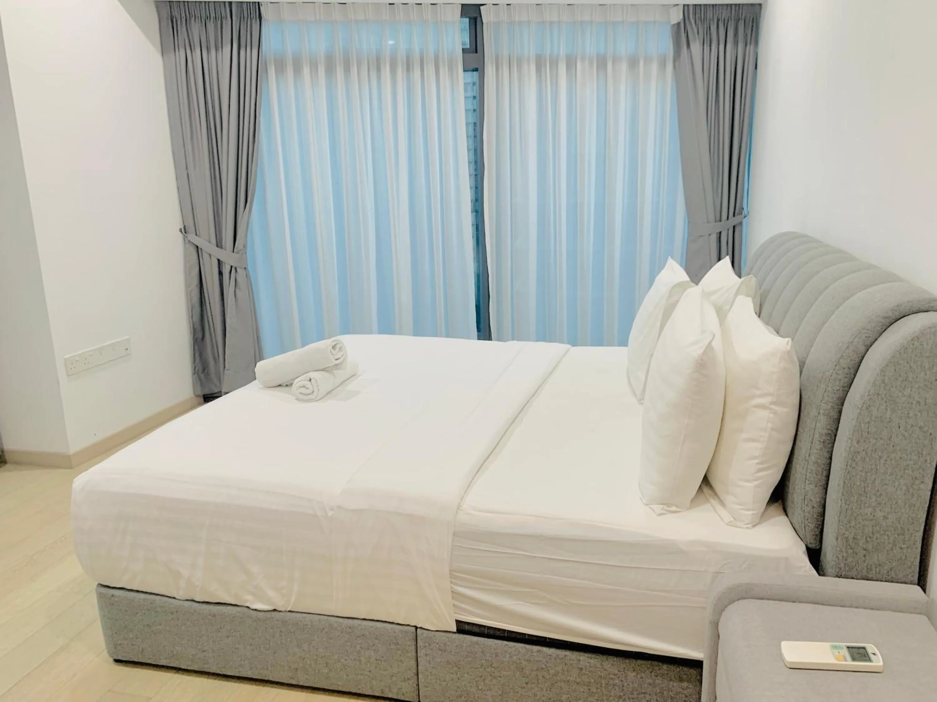 Bed in Eaton Residences By Luna