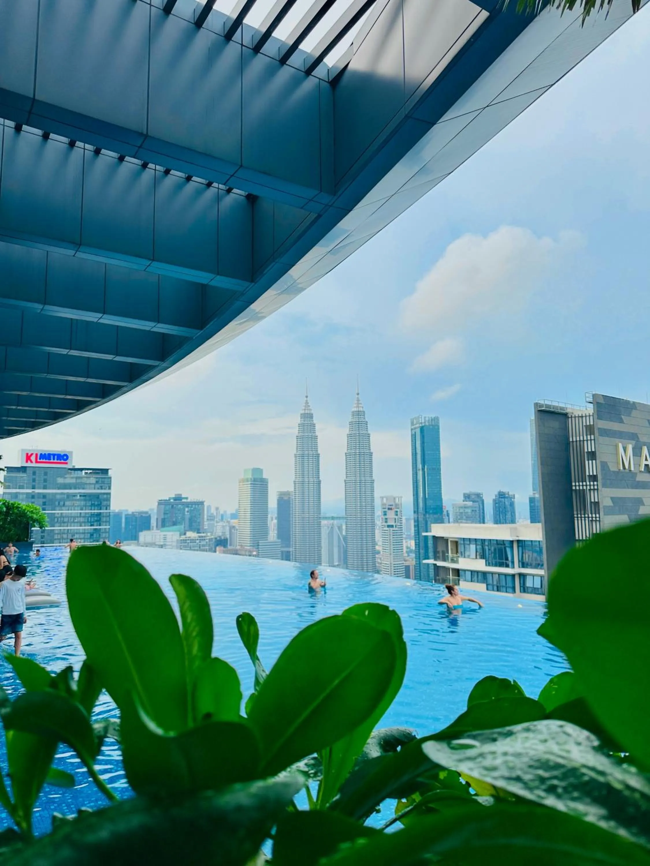 Property building in Eaton Residences By Luna