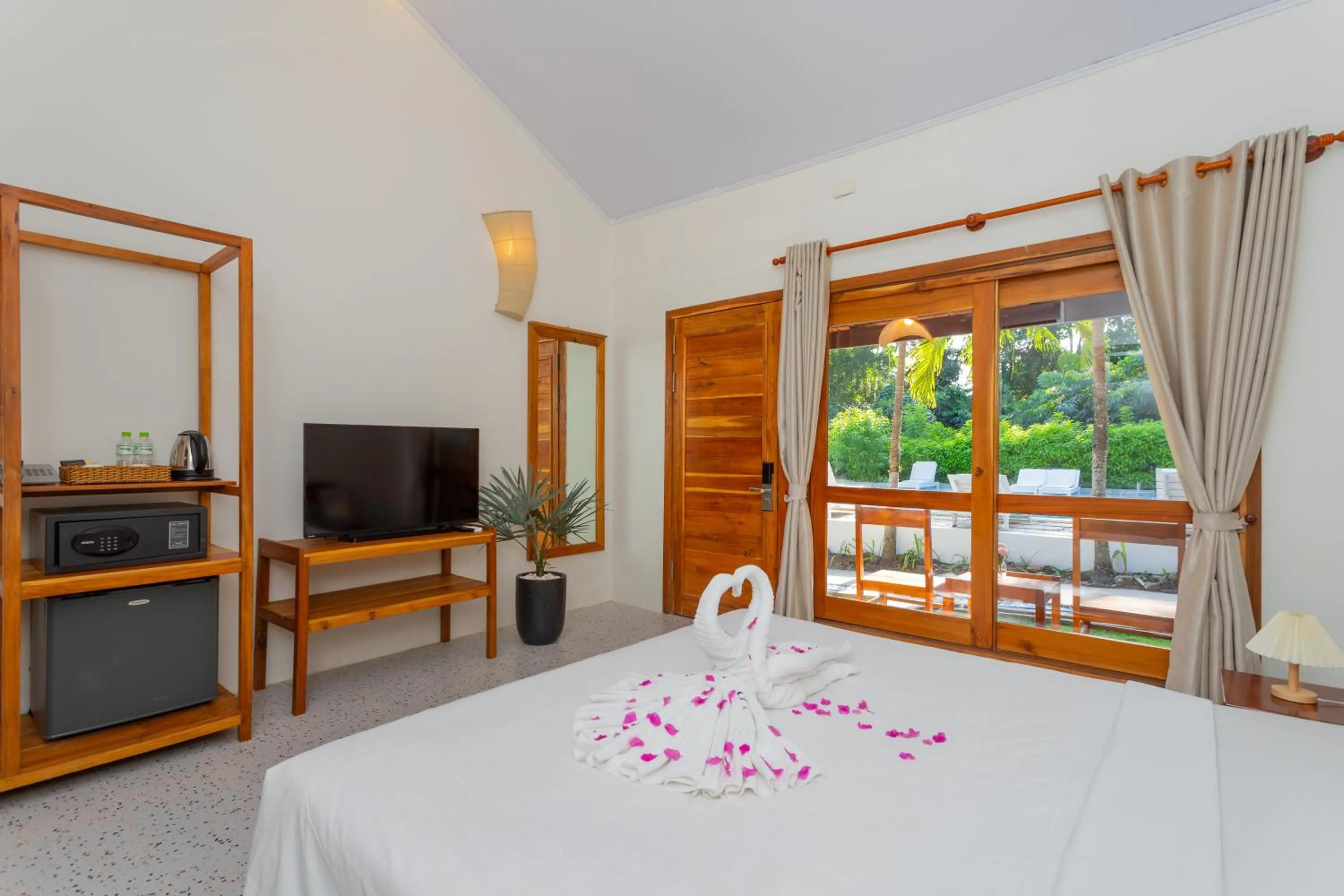 Bed in Bauhinia Resort & Spa Phu Quoc