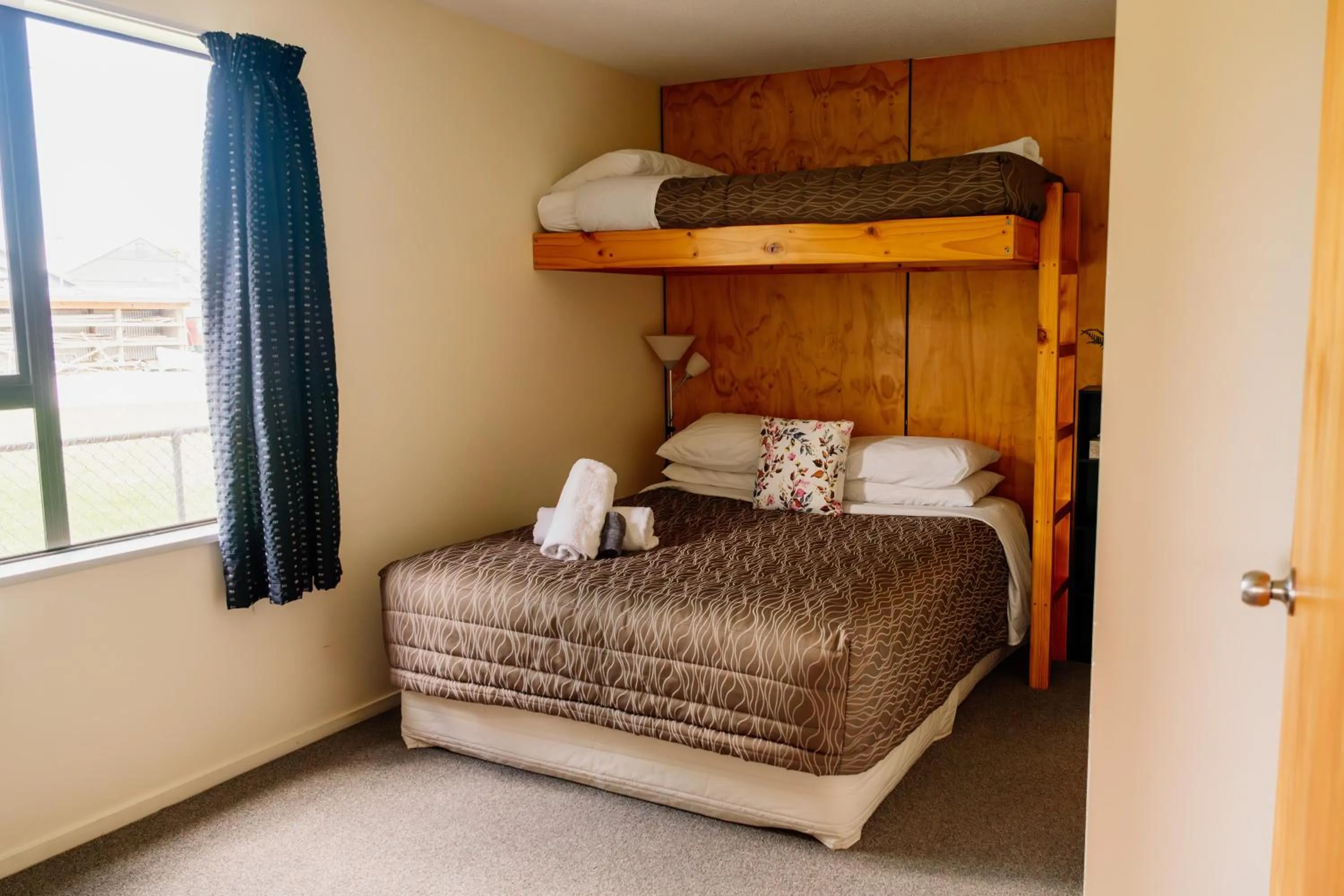 Bed in Snow Denn Lodge