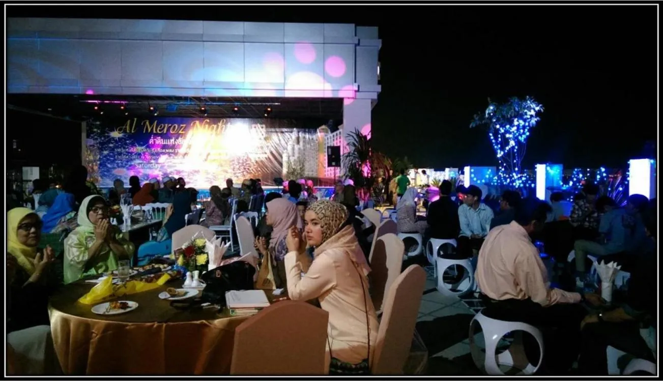 People in Al Meroz Hotel Bangkok - The Leading Halal Hotel