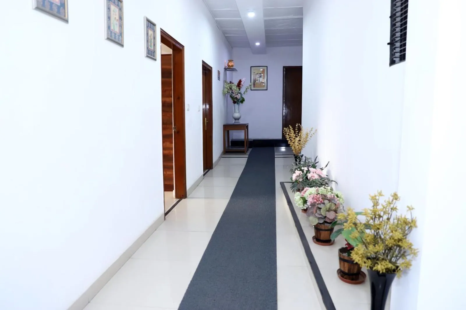 Area and facilities in Airport Hotel