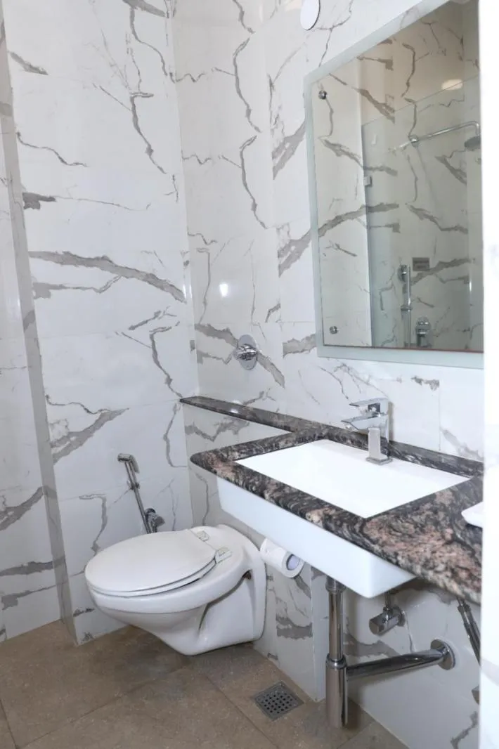 Bathroom in Airport Hotel