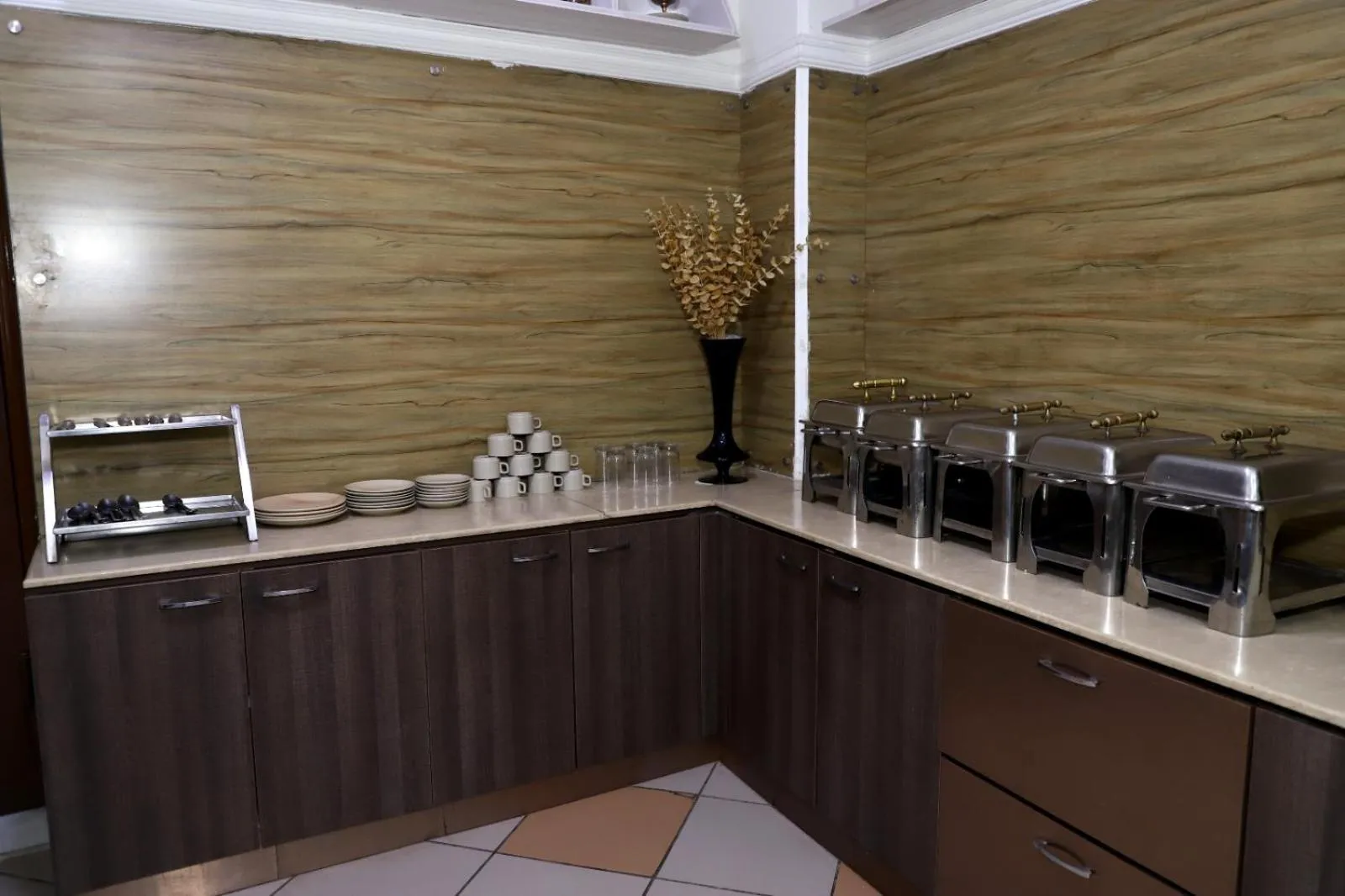 Breakfast in Airport Hotel