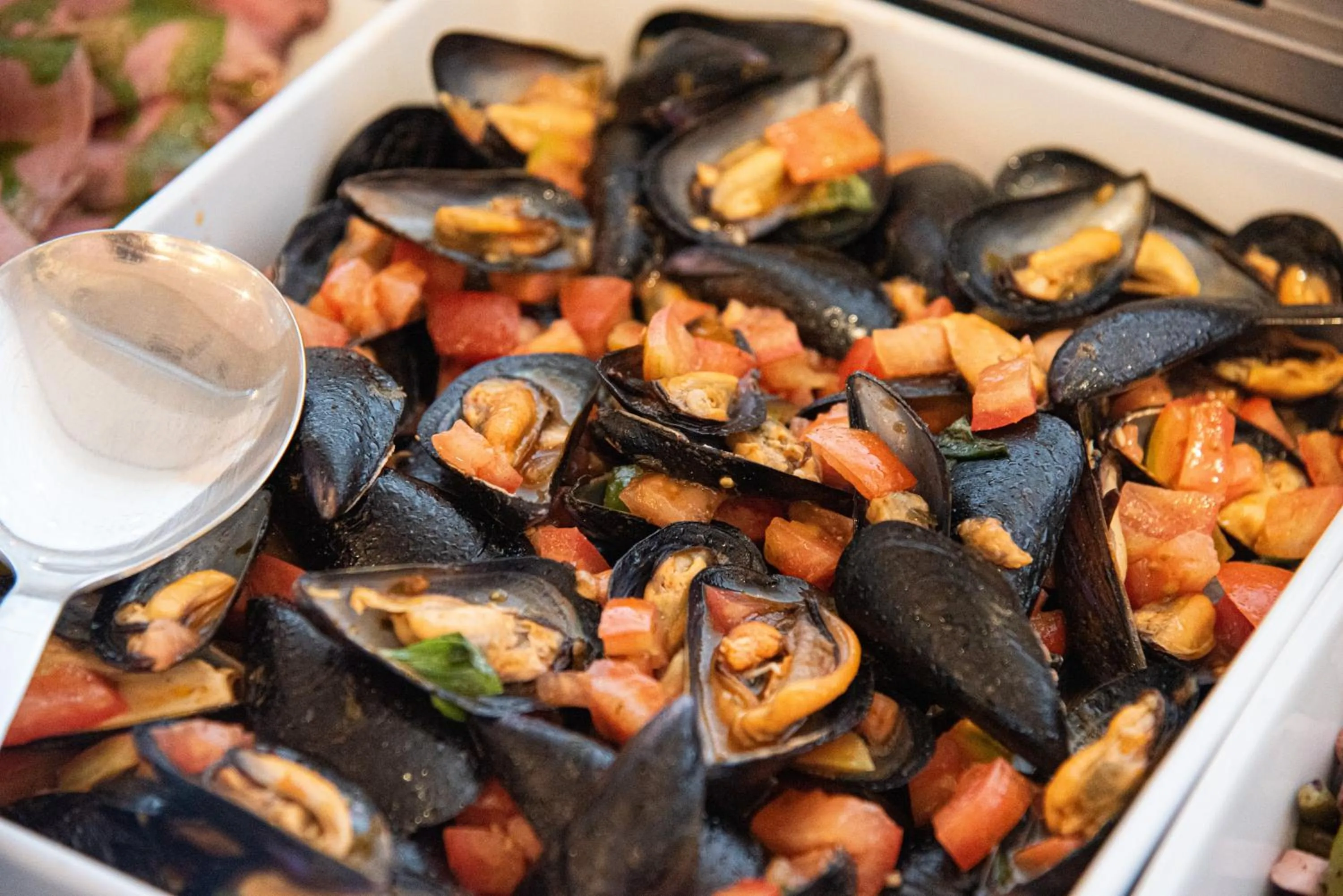 Restaurant/places to eat in Hotel Santa Gilla