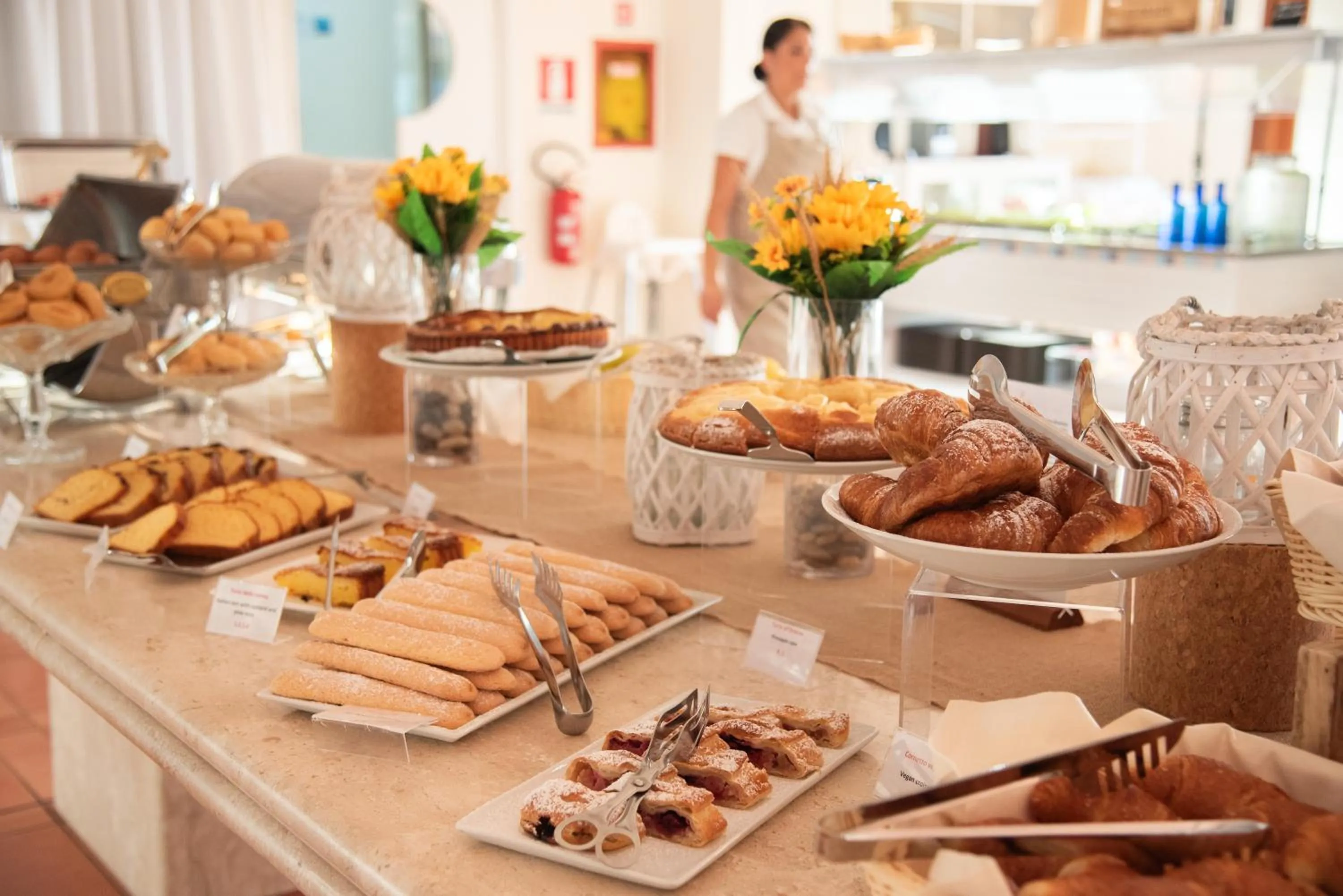 Continental breakfast in Hotel Santa Gilla