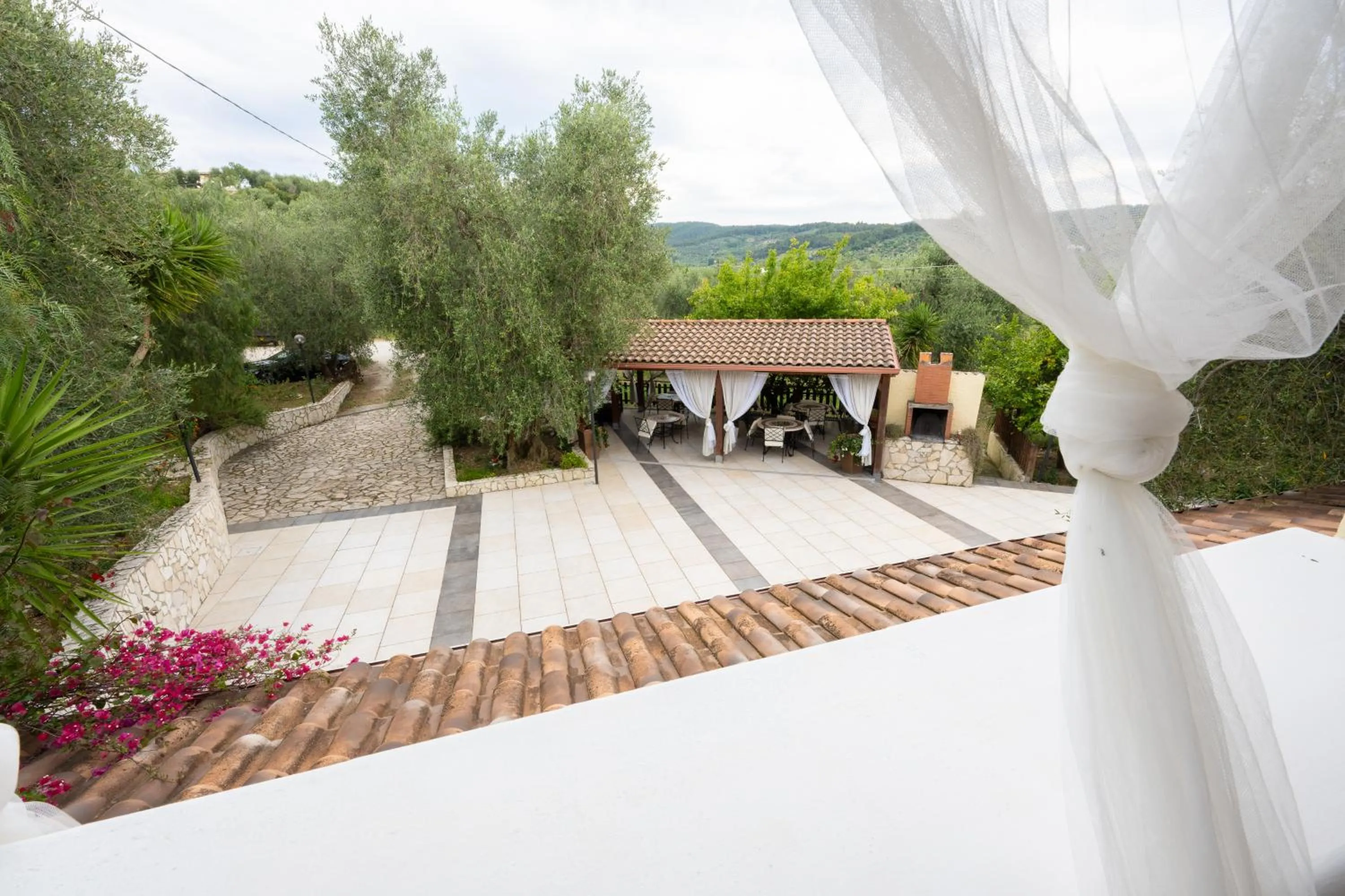 Property building in Villa La Vigna