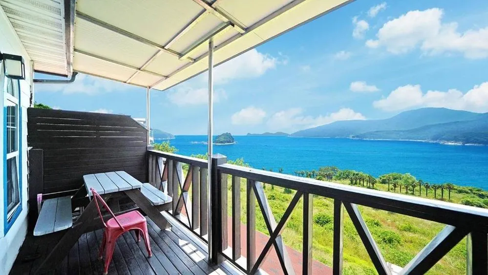 Geoje Sinbi Bada Pension