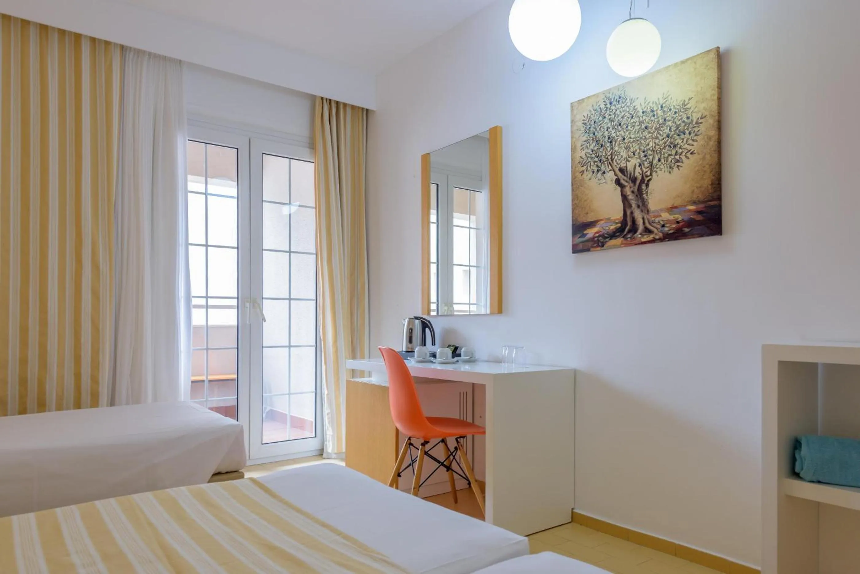 Photo of the whole room, Bed in Zeus Hotels Palm Beach