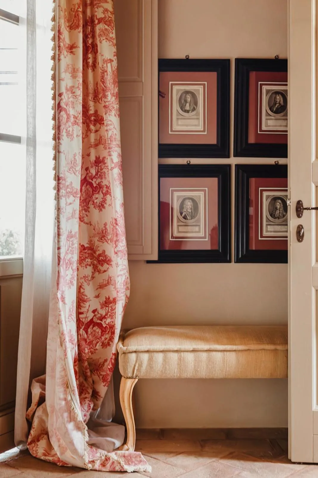 Decorative detail, Bed in Relais Sant'Elena