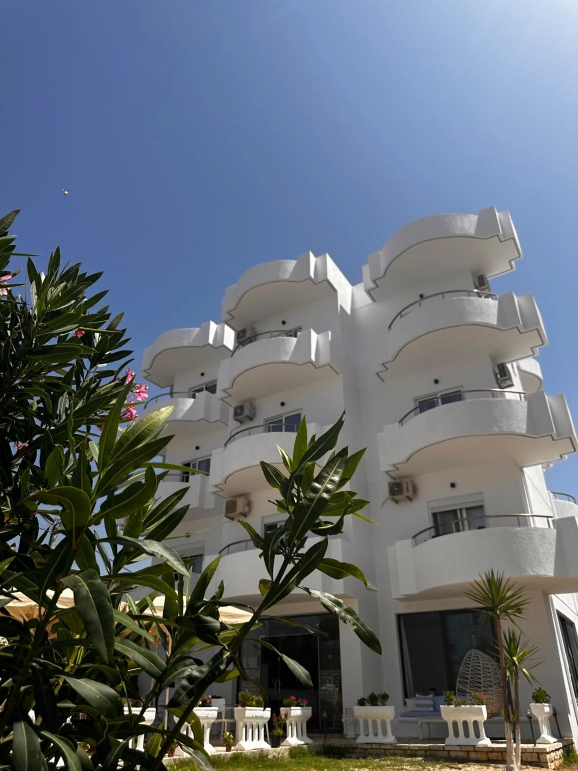 Property building in Hotel Belle Vue