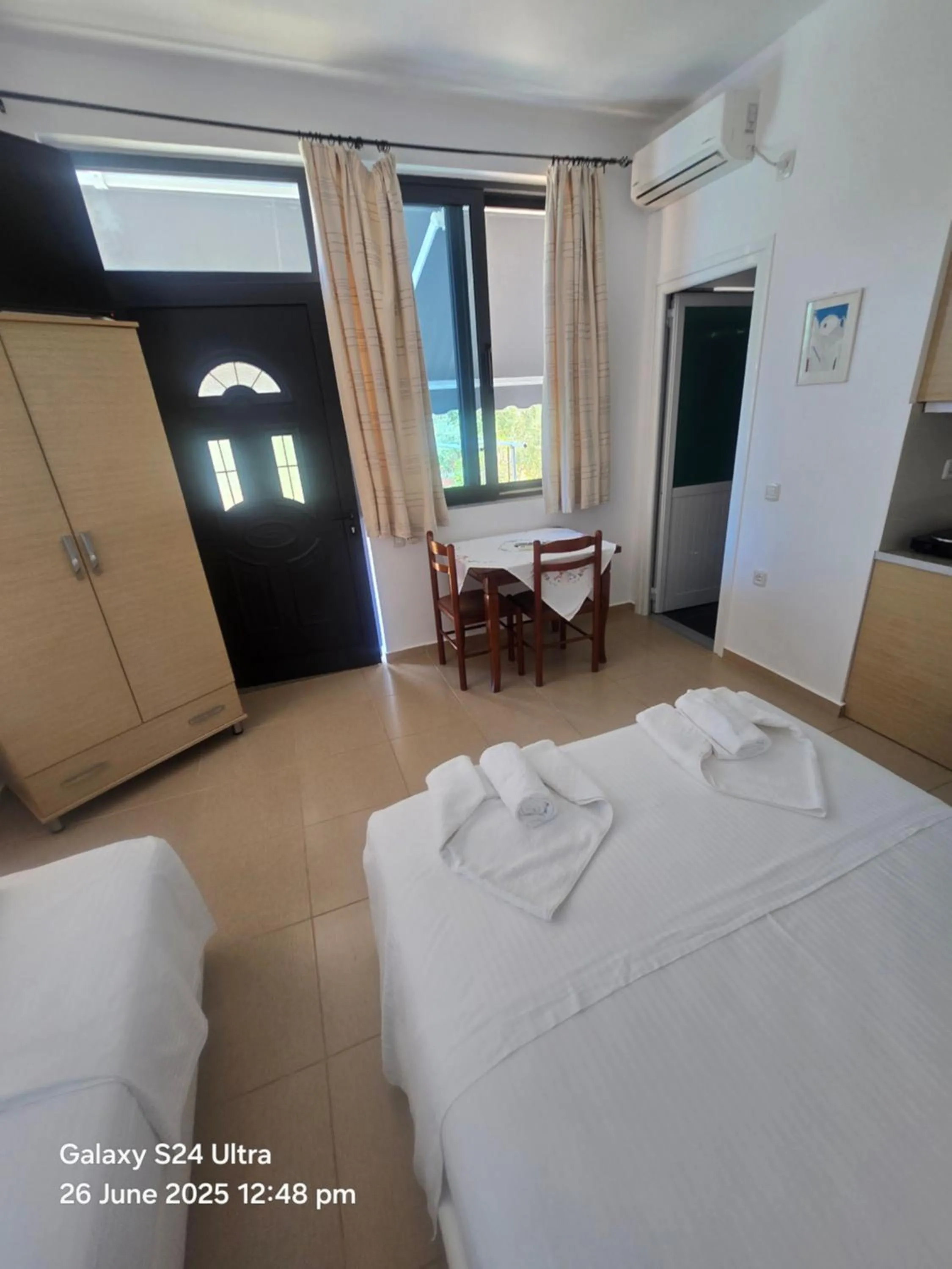 Bedroom, Bed in Hotel Belle Vue