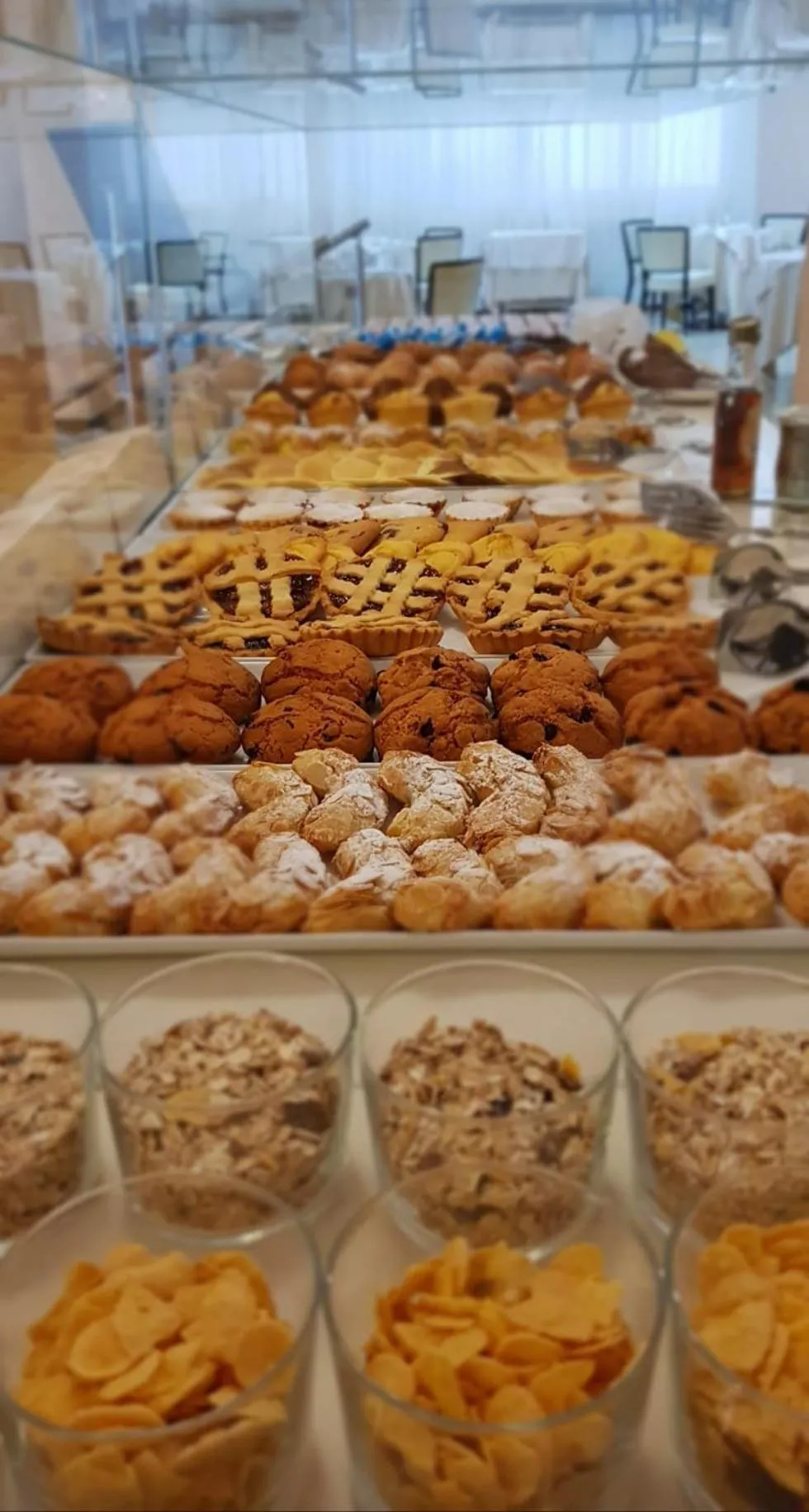 Breakfast in Grand Hotel Moroni
