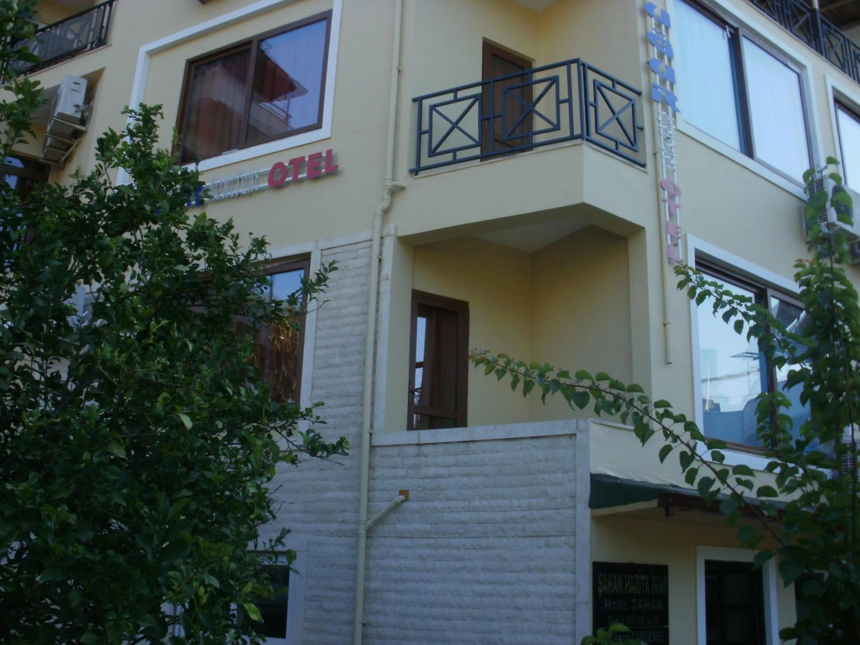 Property building in Uğur Otel