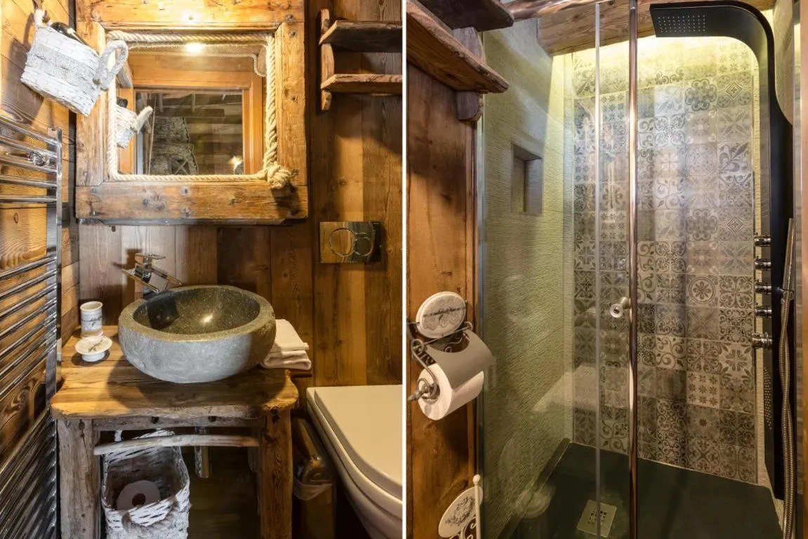 Shower in Brieis Relais Alpino