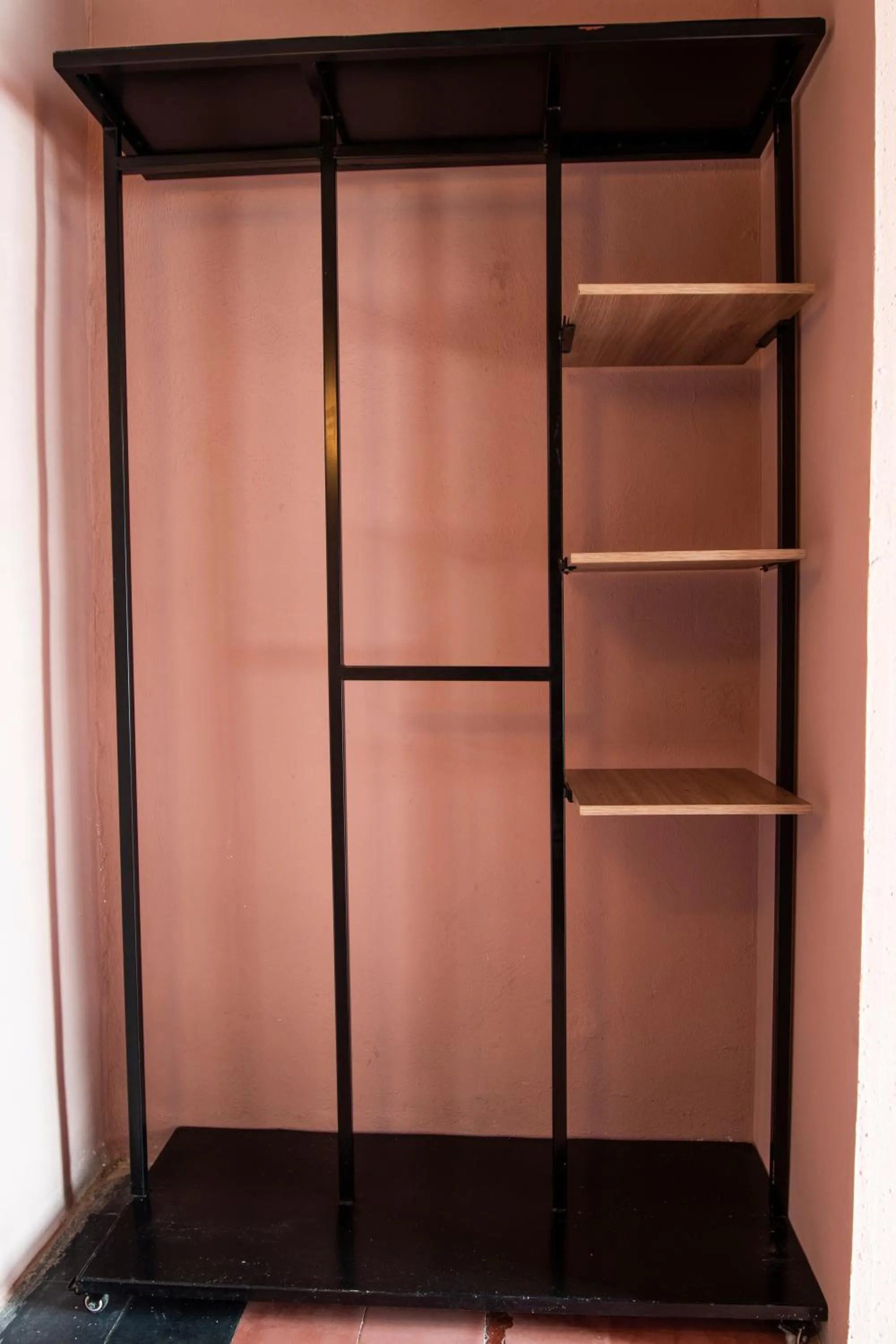 wardrobe in Adhoc Barrio Antiguo