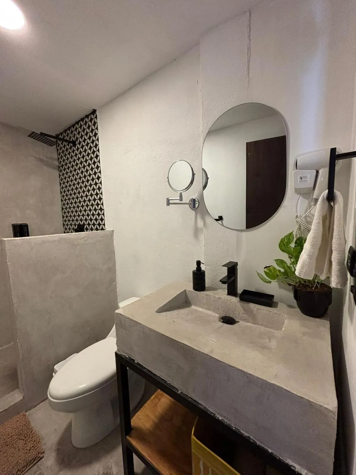 Bathroom in Adhoc Barrio Antiguo