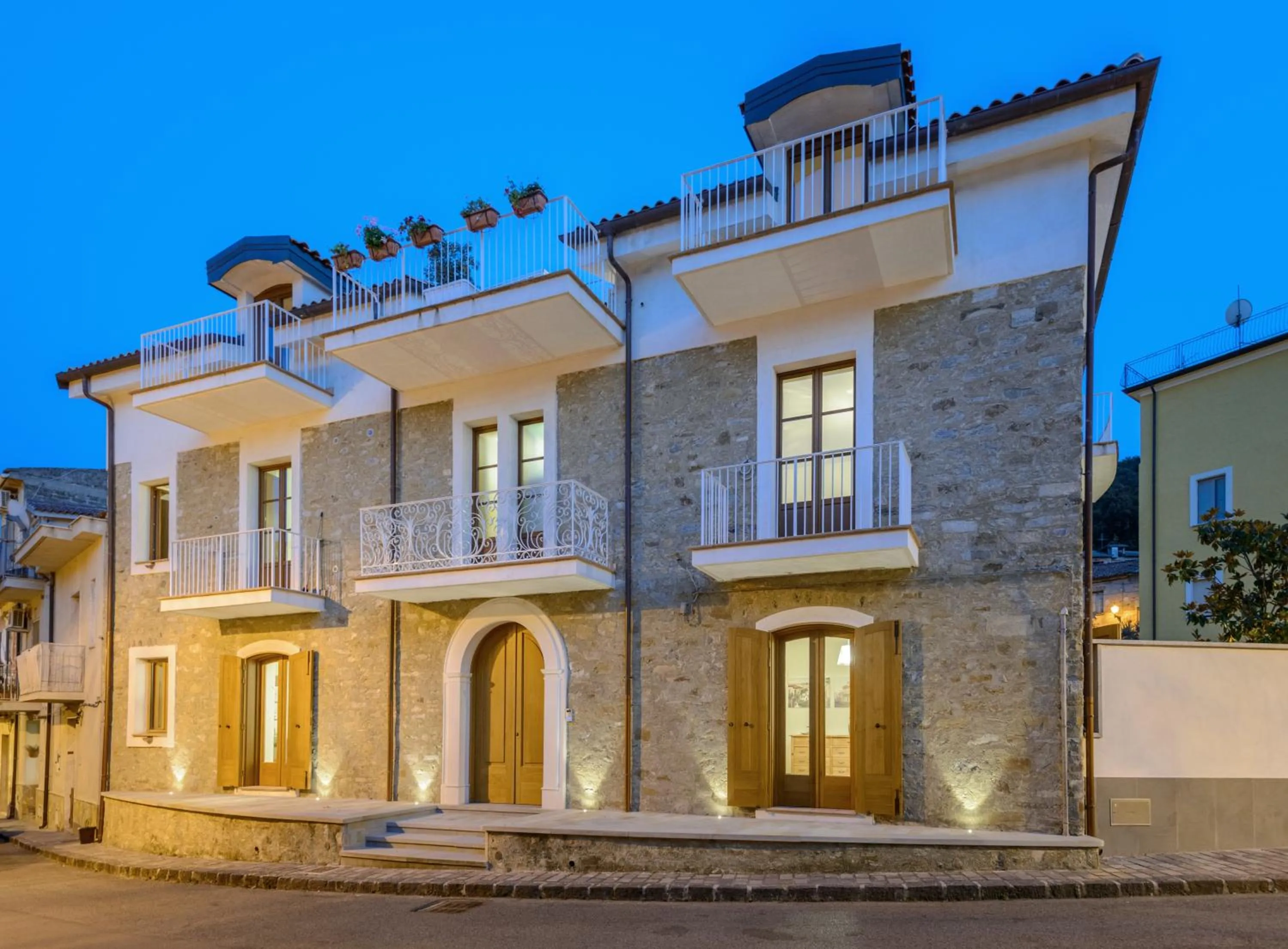 Facade/entrance in La Bifora b&b