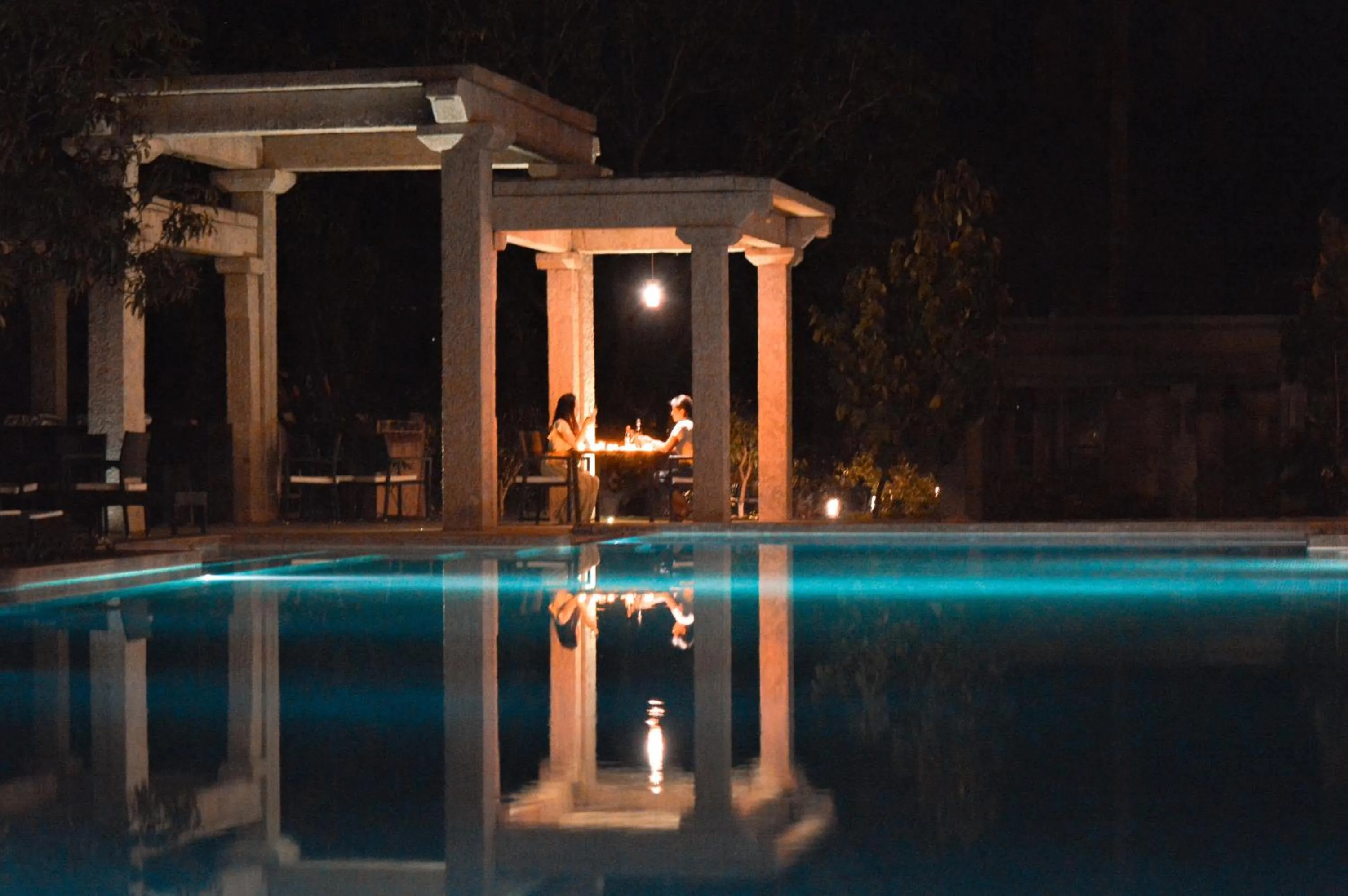 Swimming pool in Heritage Resort Hampi
