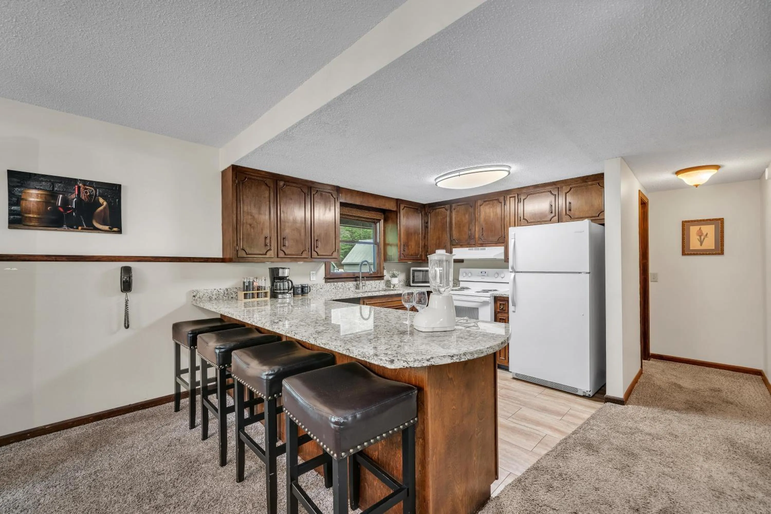 Kitchen or kitchenette in Coosawattee River Resort