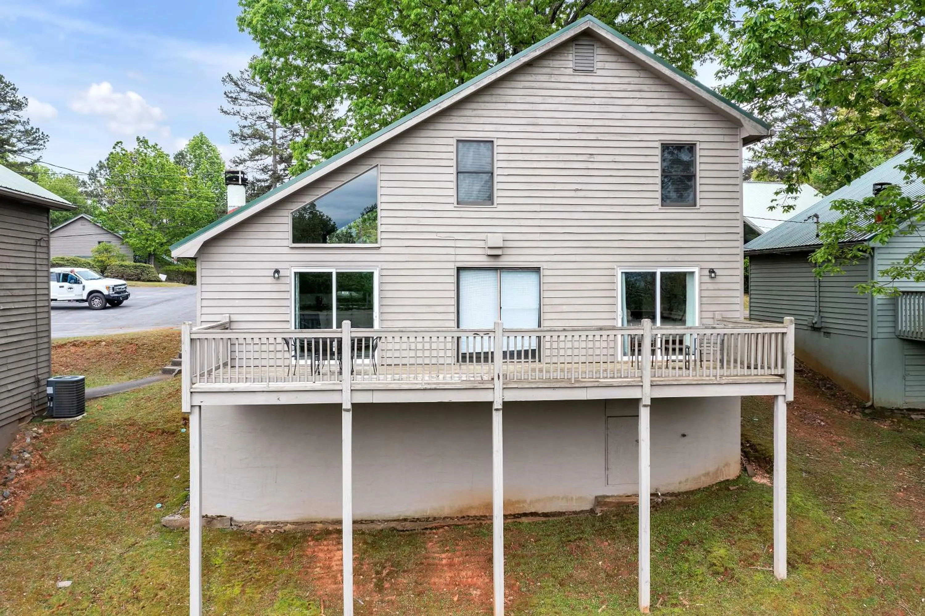 Property building in Coosawattee River Resort