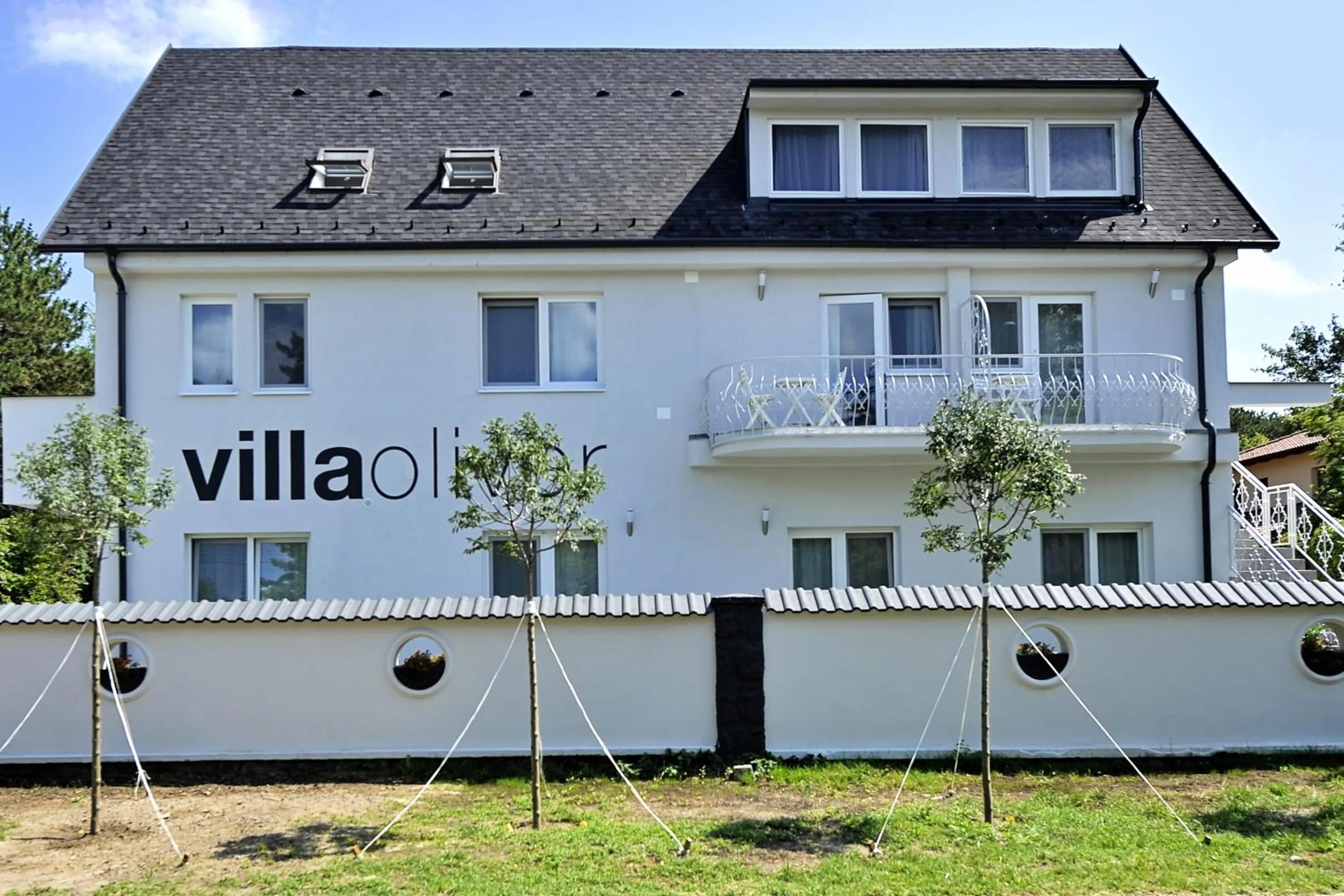 Facade/entrance in Villa Oliver 1 Siófok