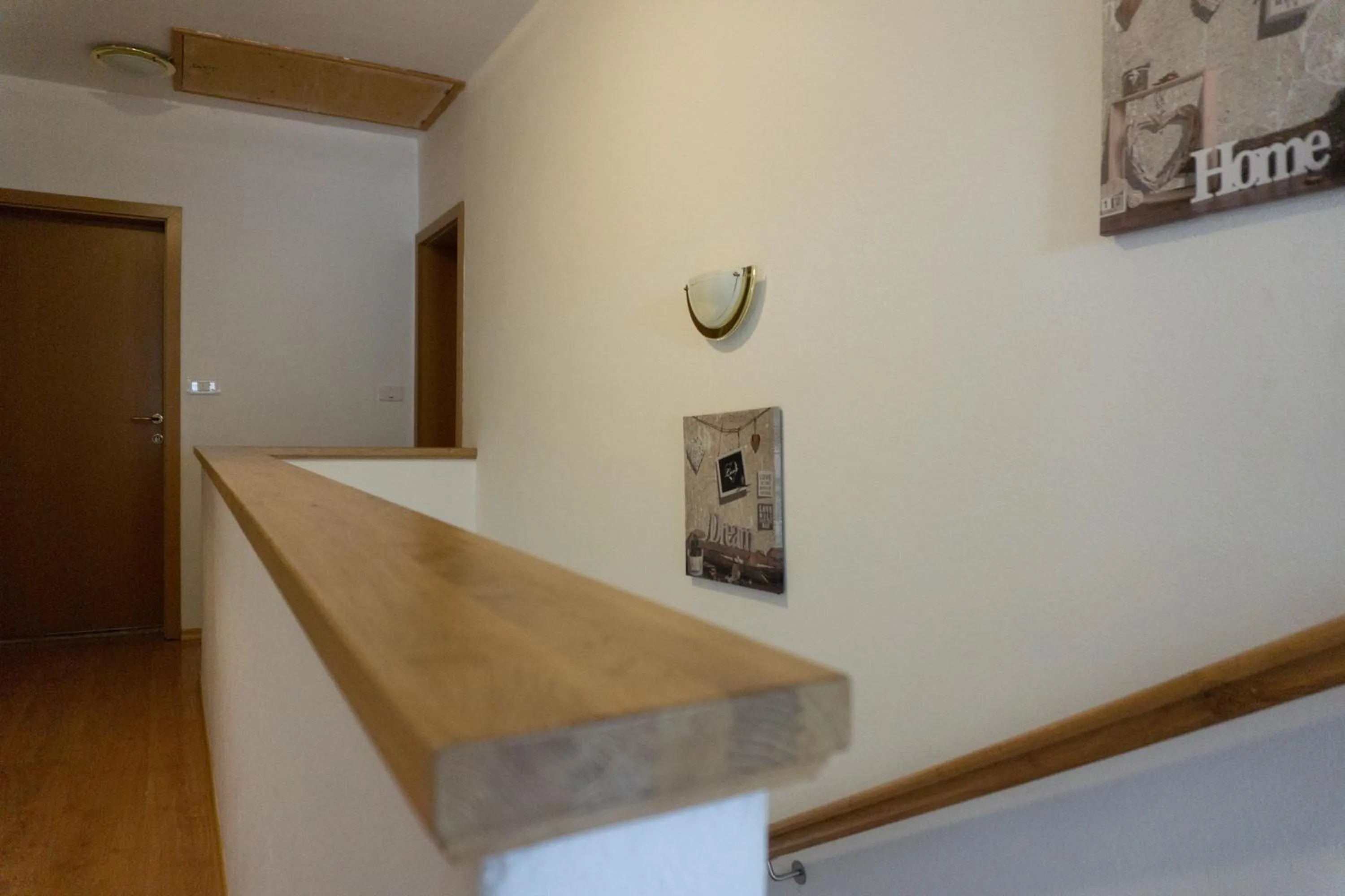 Area and facilities in Apartments Kravanja