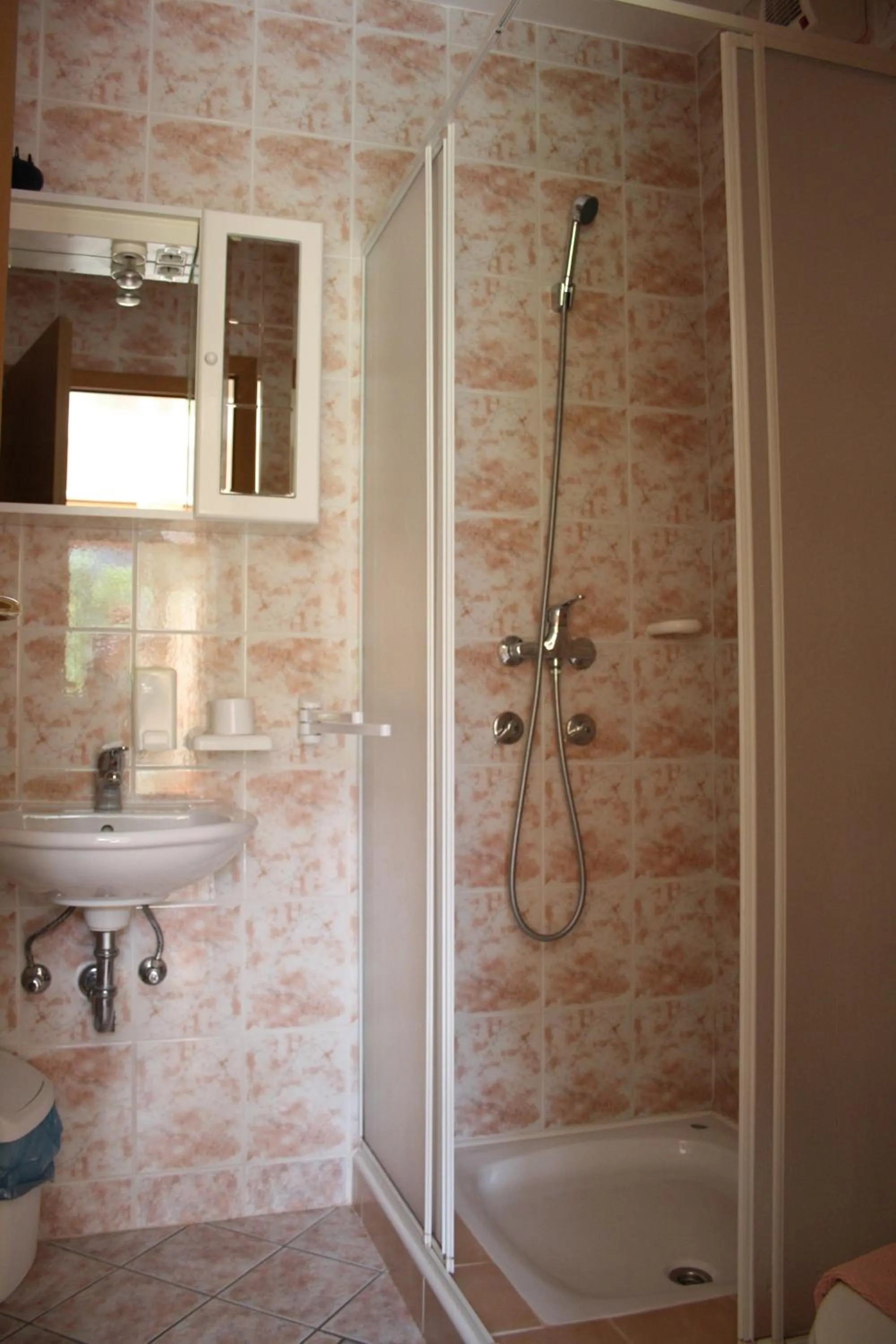 Bathroom in Apartments Kravanja