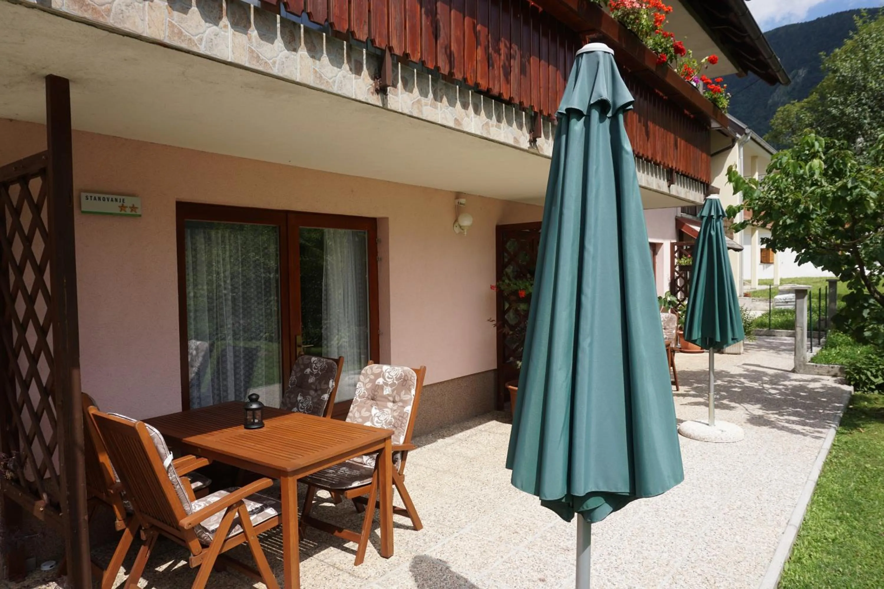 Property building in Apartments Kravanja