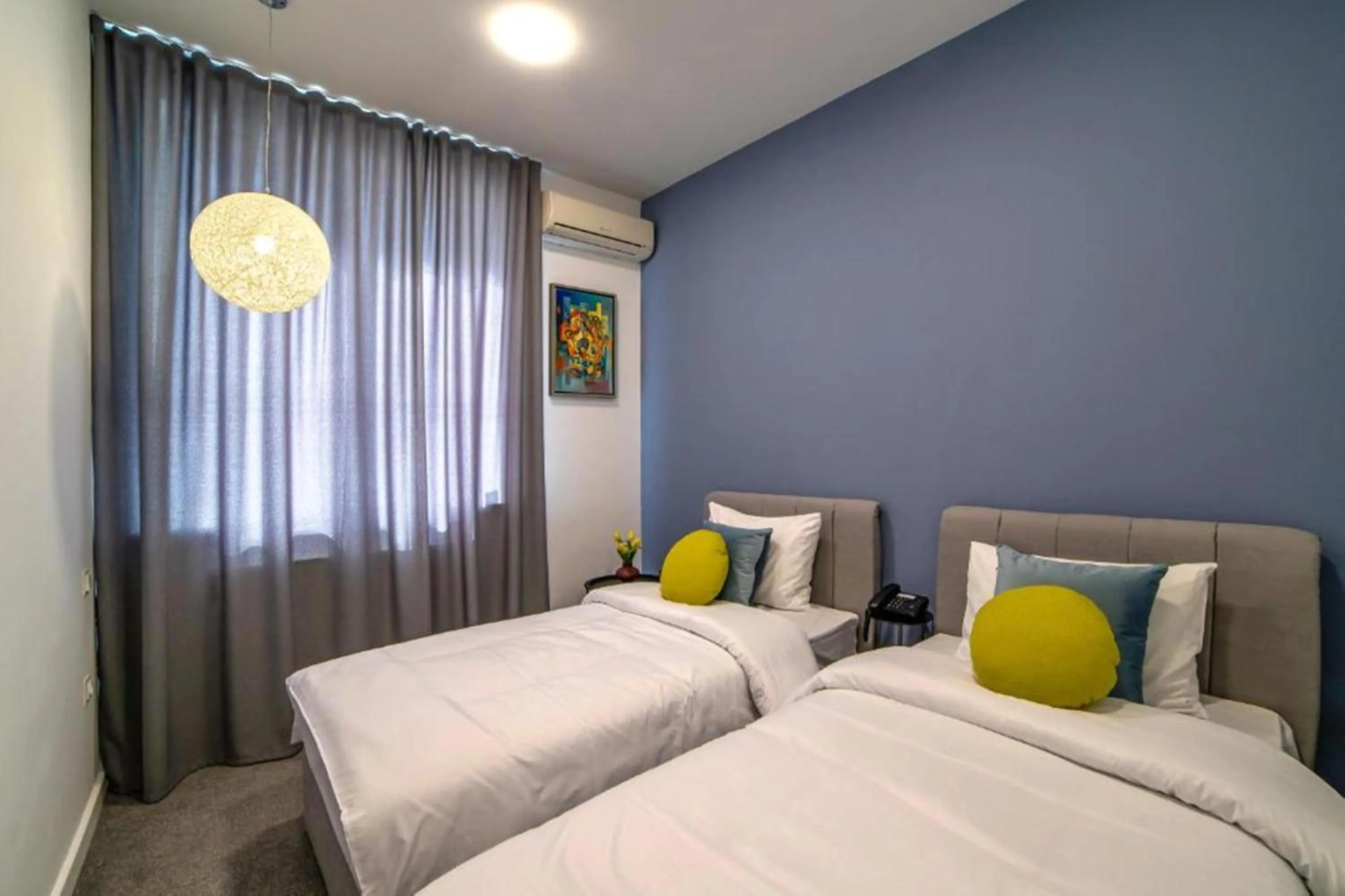 Bed in Benefice Hotel Yerevan-通緝