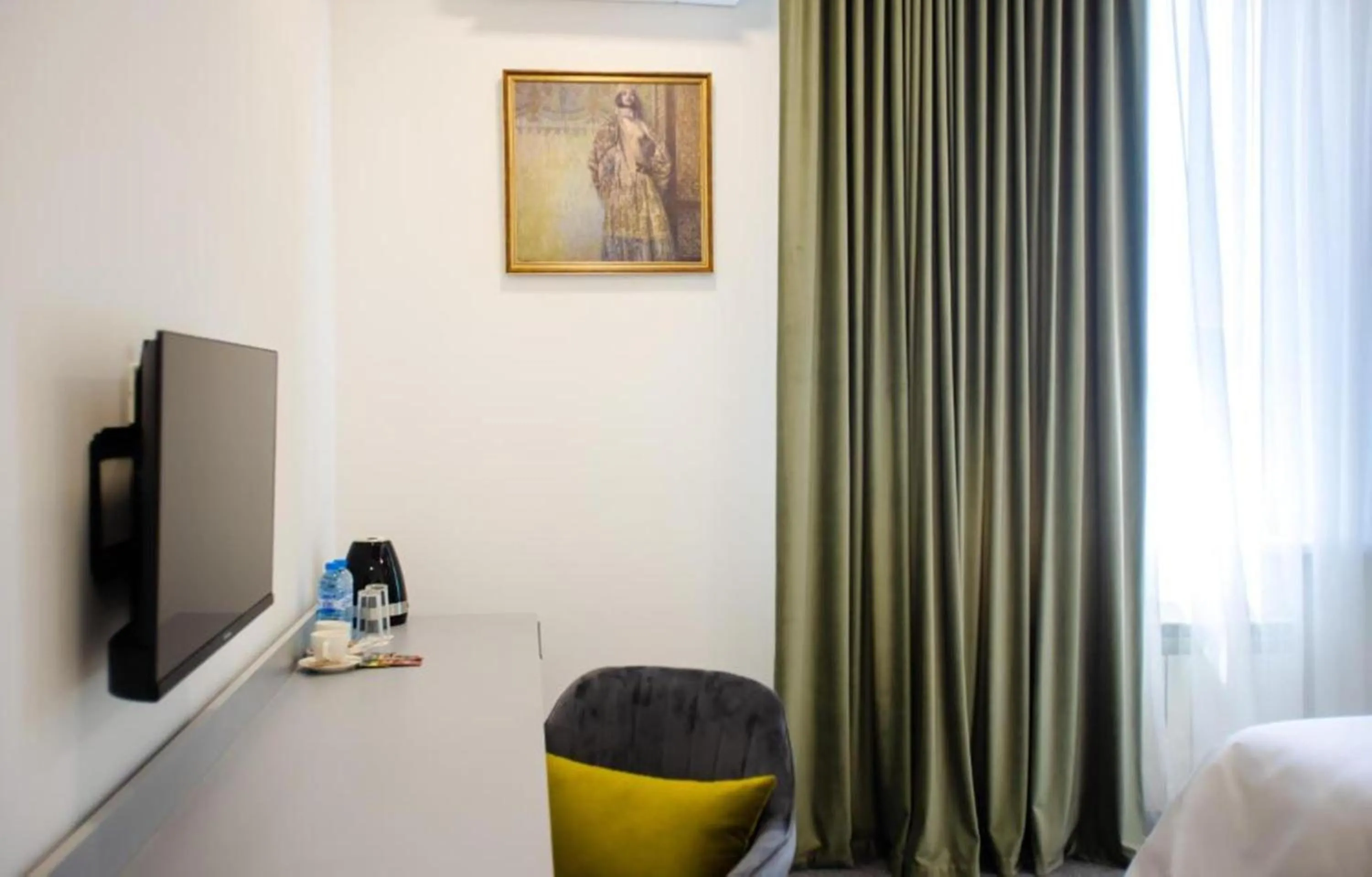 Bed in Benefice Hotel Yerevan-通緝