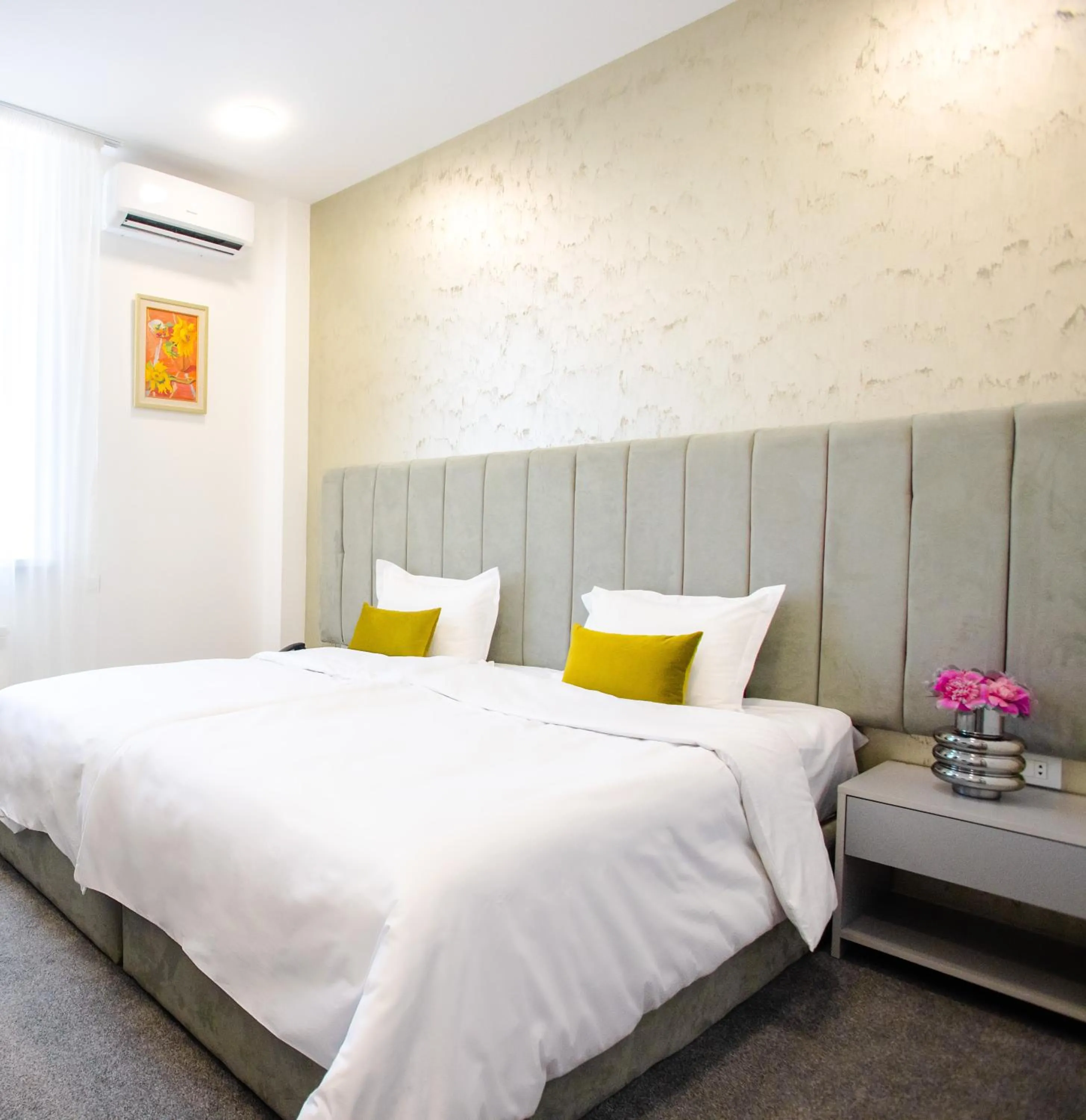 Bed in Benefice Hotel Yerevan-通緝