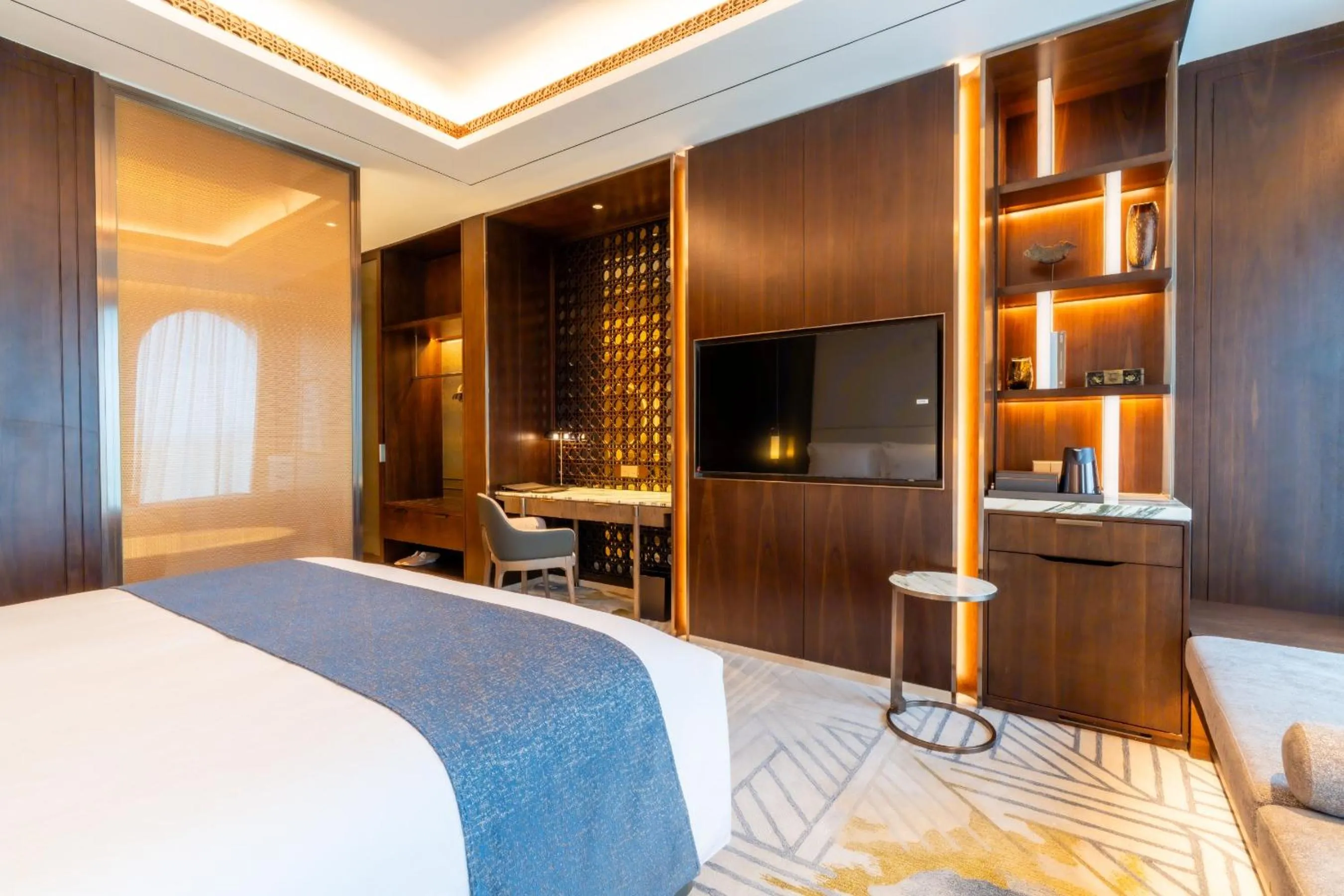 Bedroom, Bed in Arjuna Solitaire Hotel