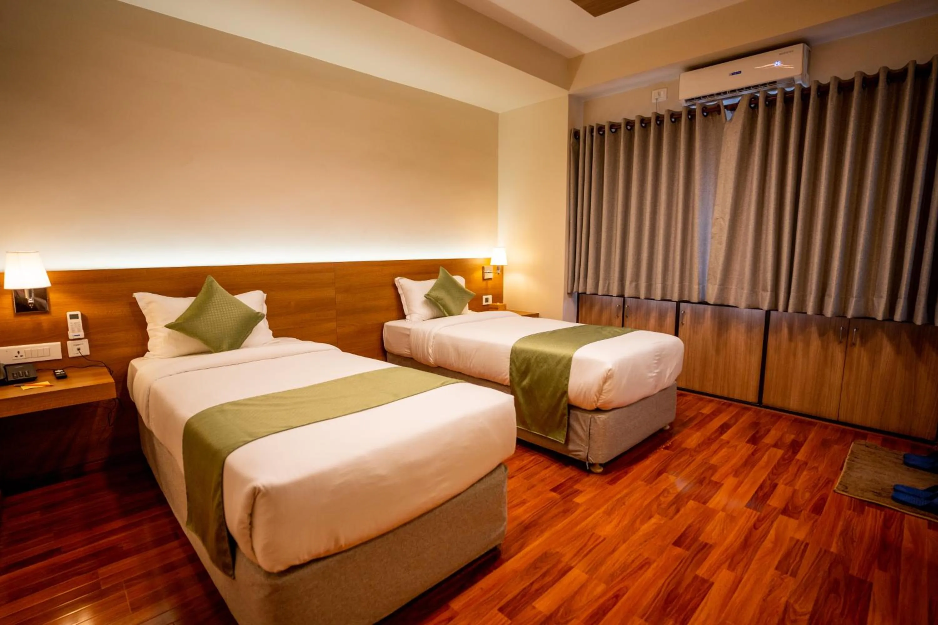 Bedroom, Bed in Hotel Marcopolo