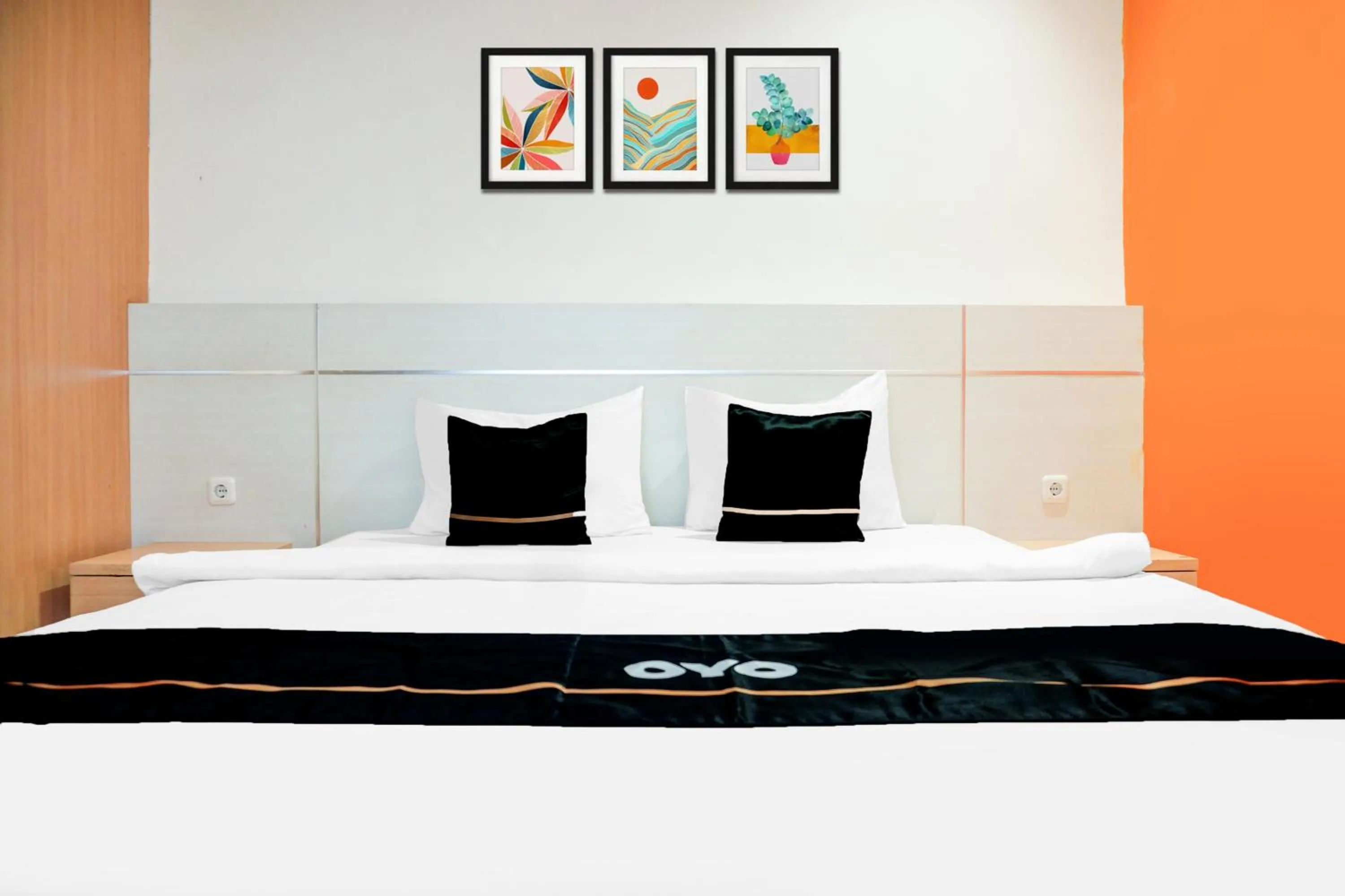 Bedroom, Bed in Townhouse Oak Palembang near Palembang Golf Club formerly KR Hotel