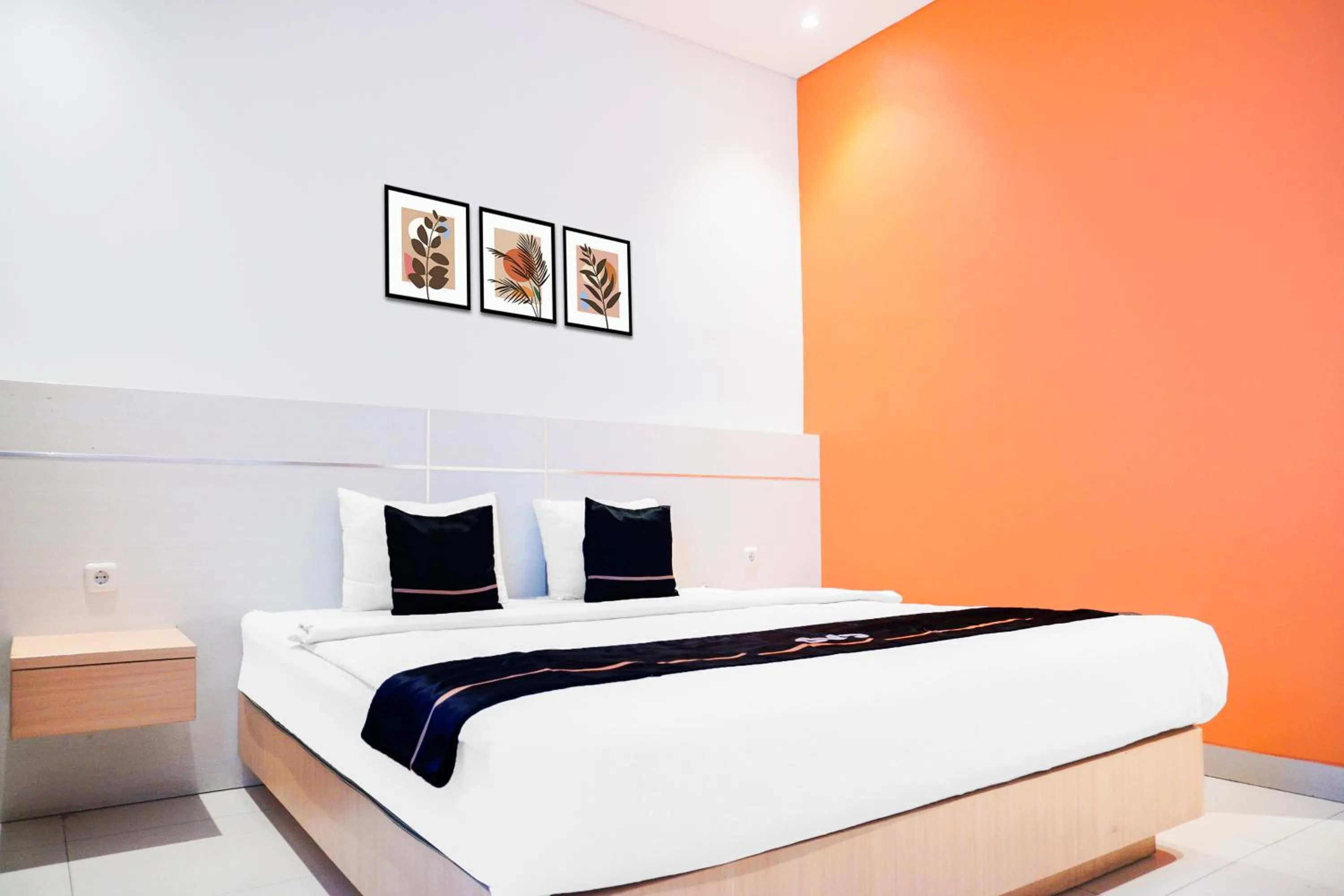 Bedroom, Bed in Townhouse Oak Palembang near Palembang Golf Club formerly KR Hotel