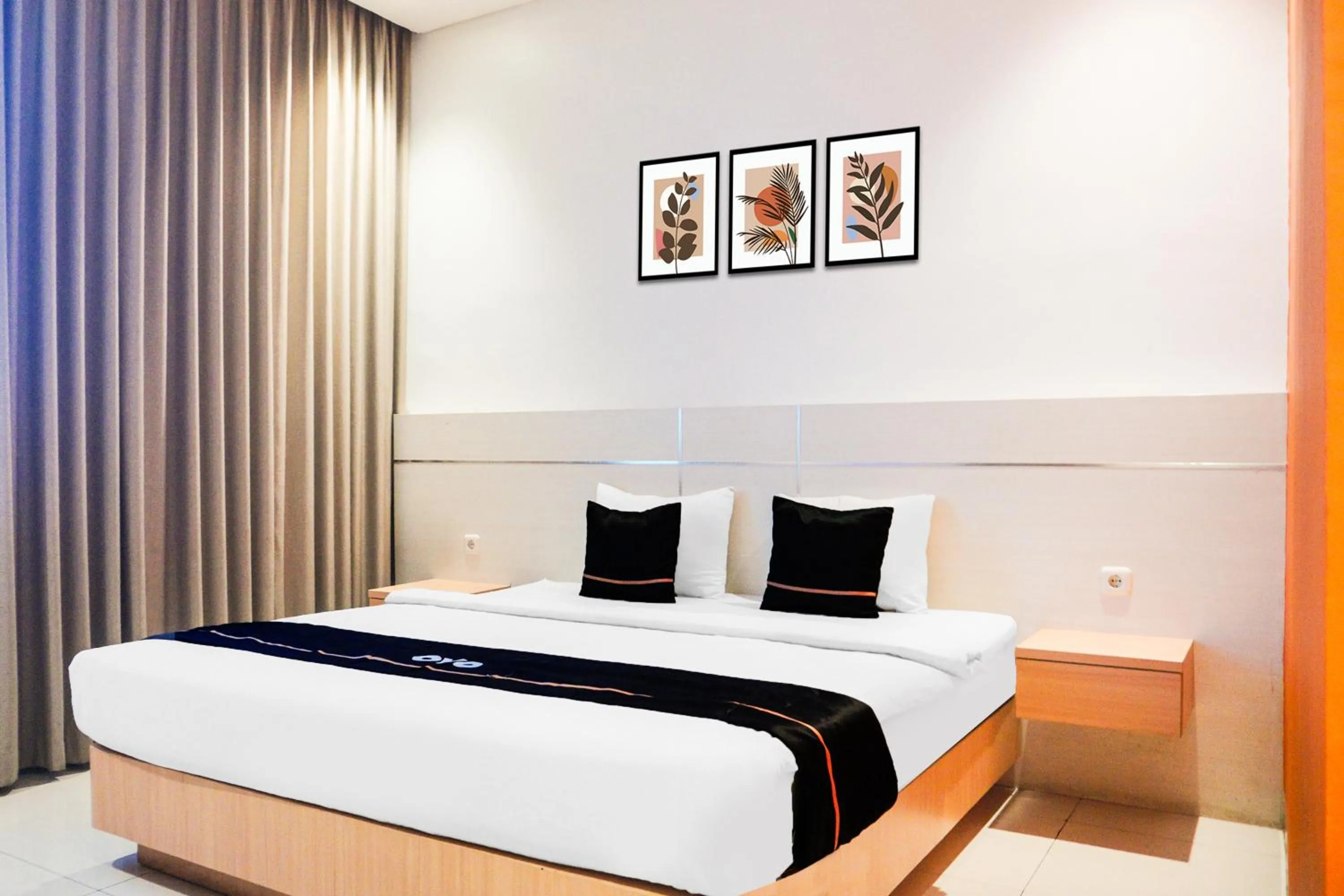 Bedroom, Bed in Townhouse Oak Palembang near Palembang Golf Club formerly KR Hotel