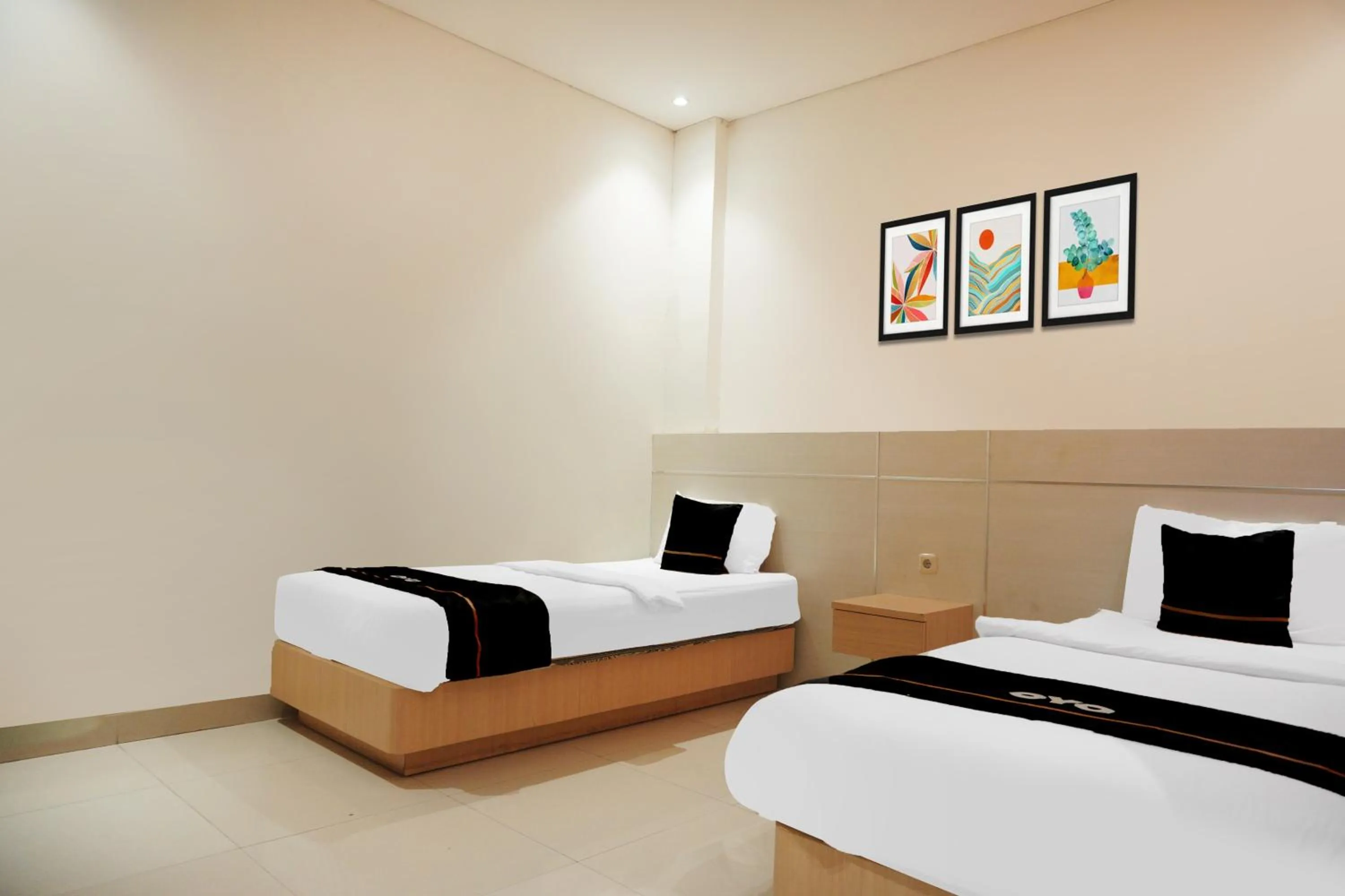 Bedroom, Bed in Townhouse Oak Palembang near Palembang Golf Club formerly KR Hotel