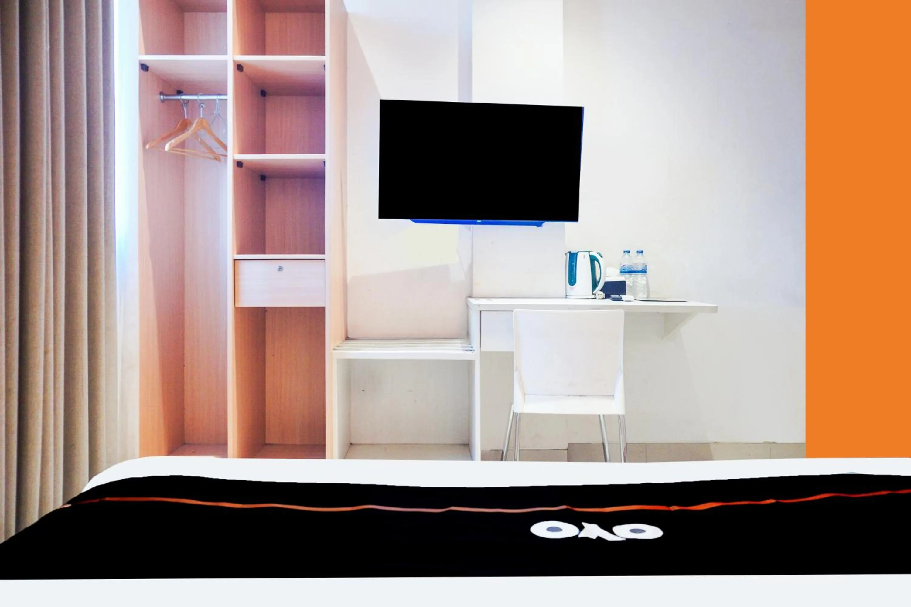 Bedroom, Bed in Townhouse Oak Palembang near Palembang Golf Club formerly KR Hotel