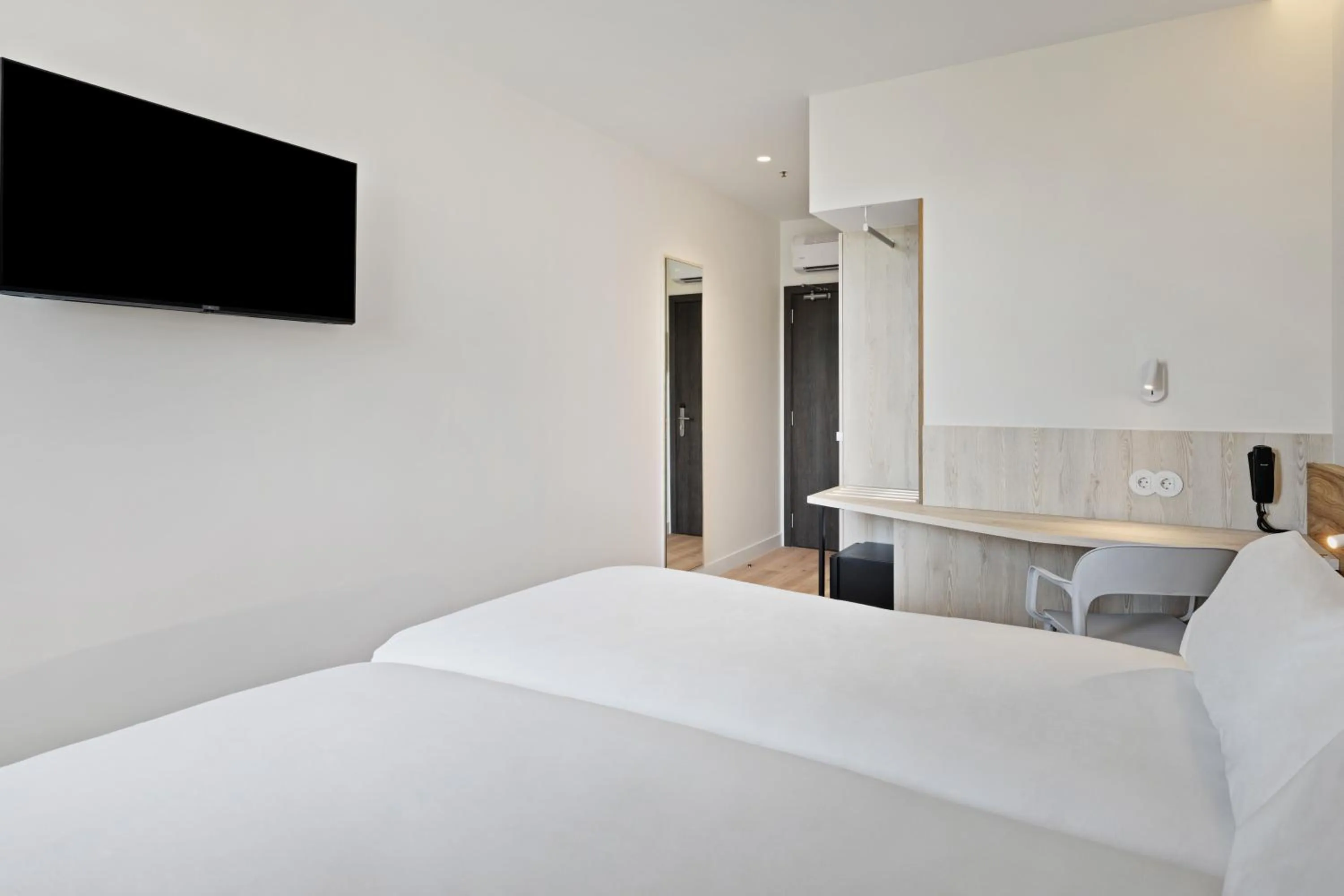 Bed in B&B HOTEL Porto Centro Massarelos