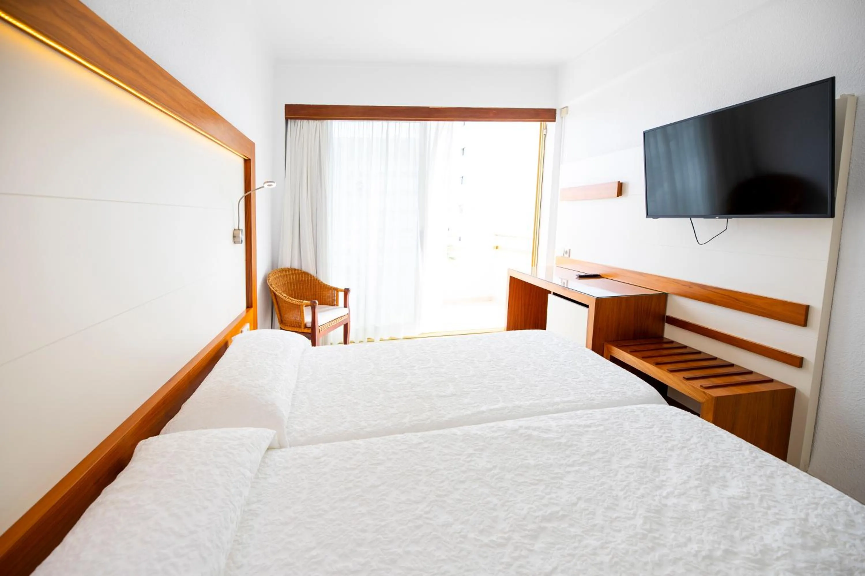 Bed in Hotel Biniamar