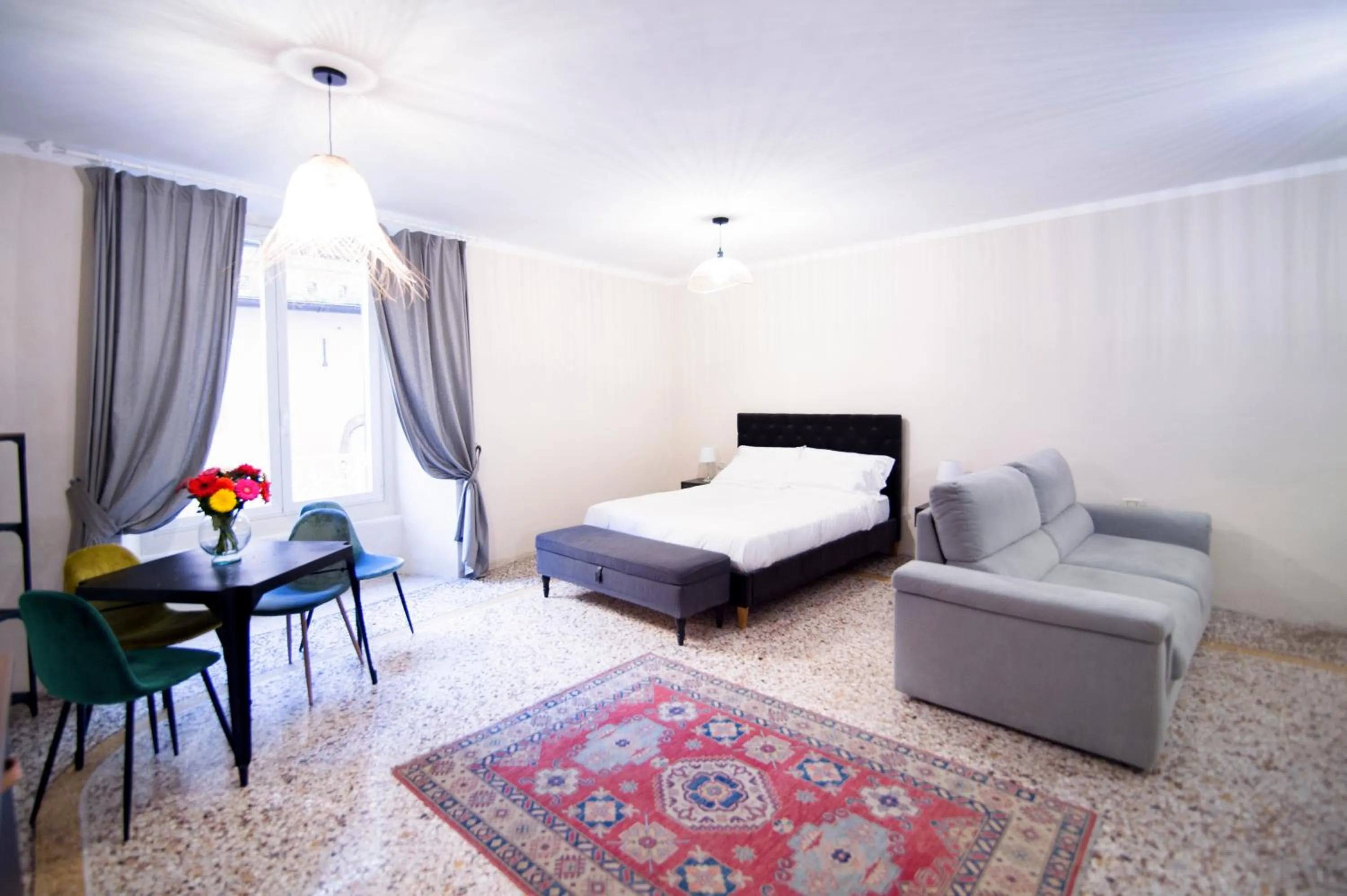 Bed in La Piazzetta Rooms & Apartments