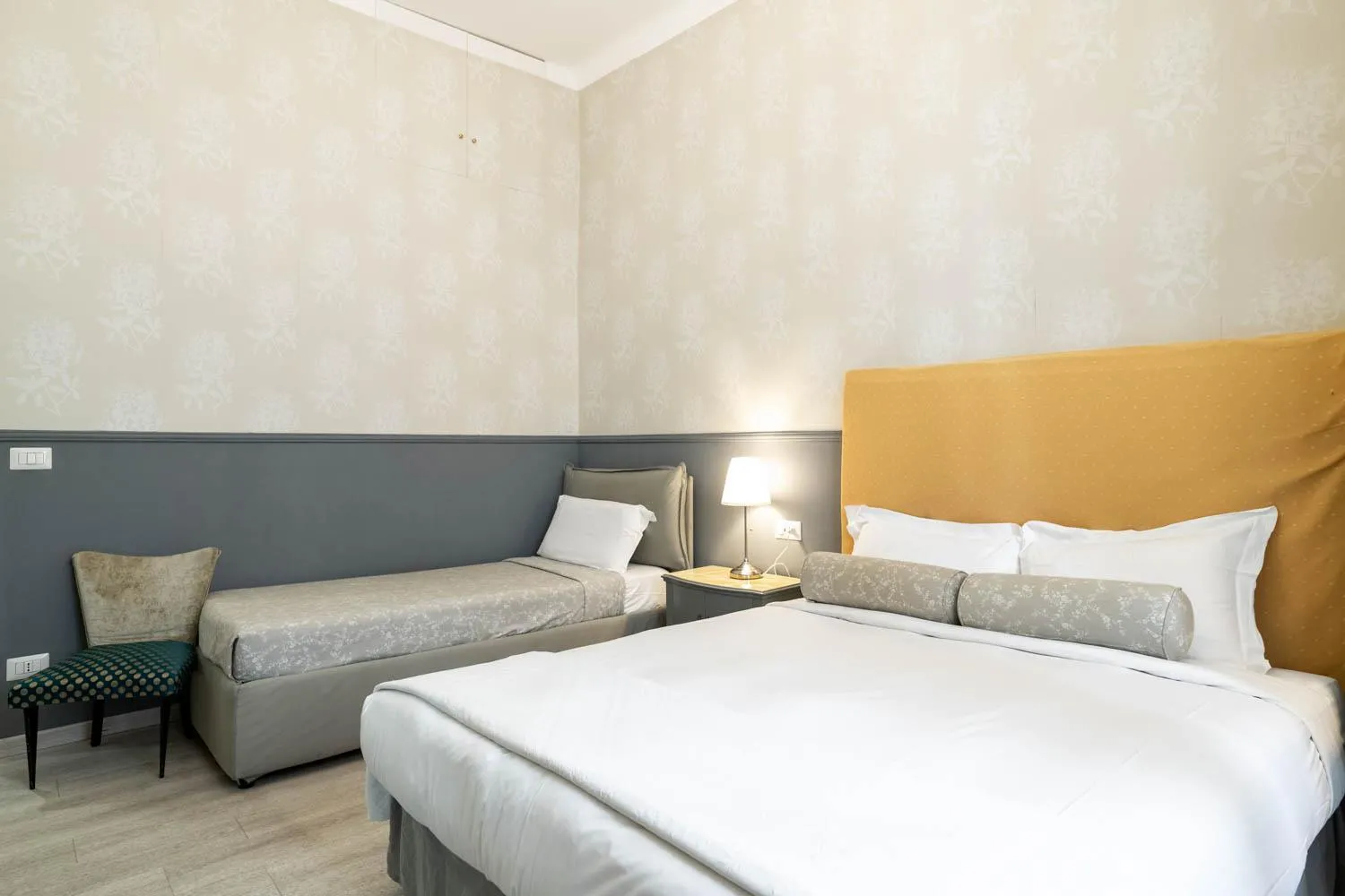 Bed in La Piazzetta Rooms & Apartments