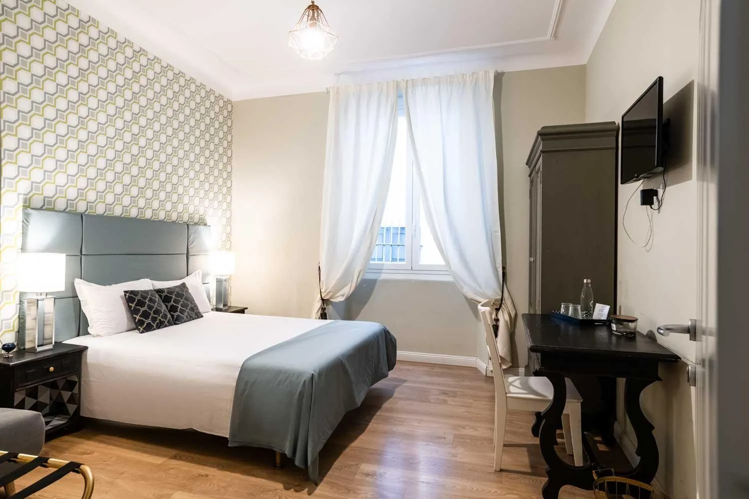 Bed in La Piazzetta Rooms & Apartments