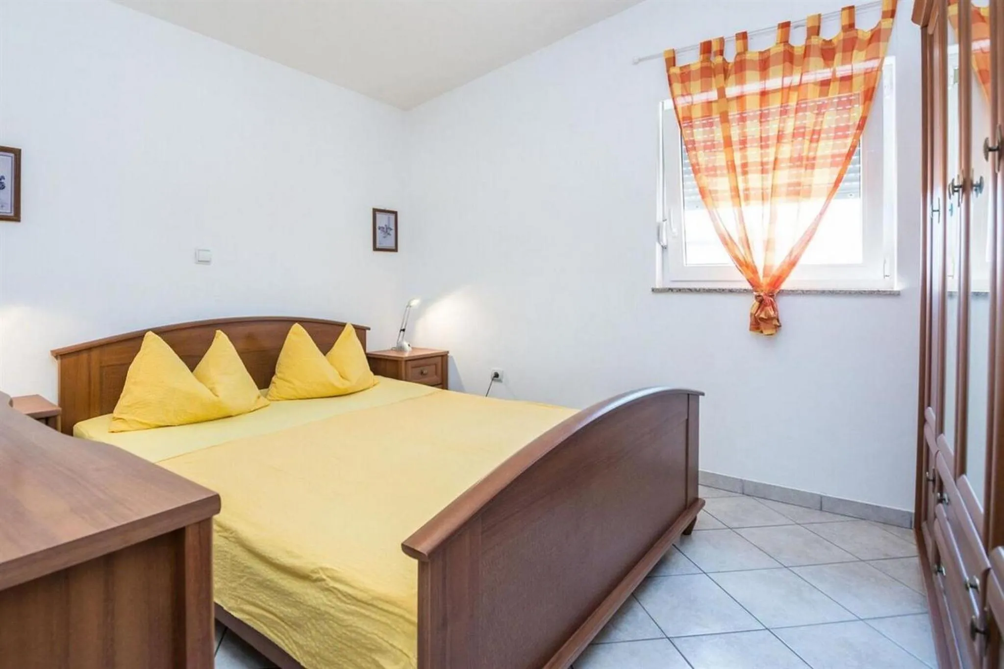 Bed in Apartments Delic-Pejic