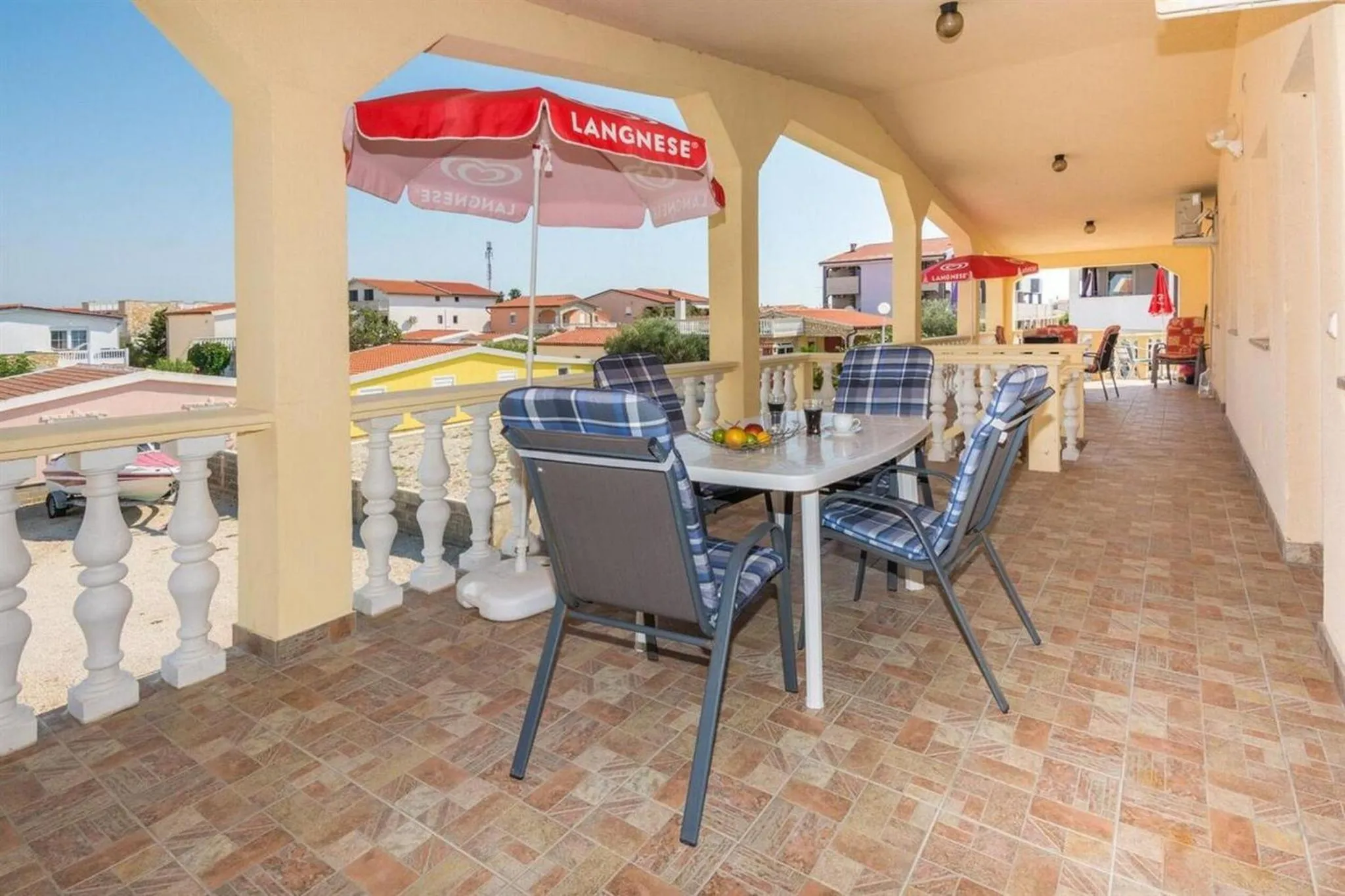 Property building in Apartments Delic-Pejic